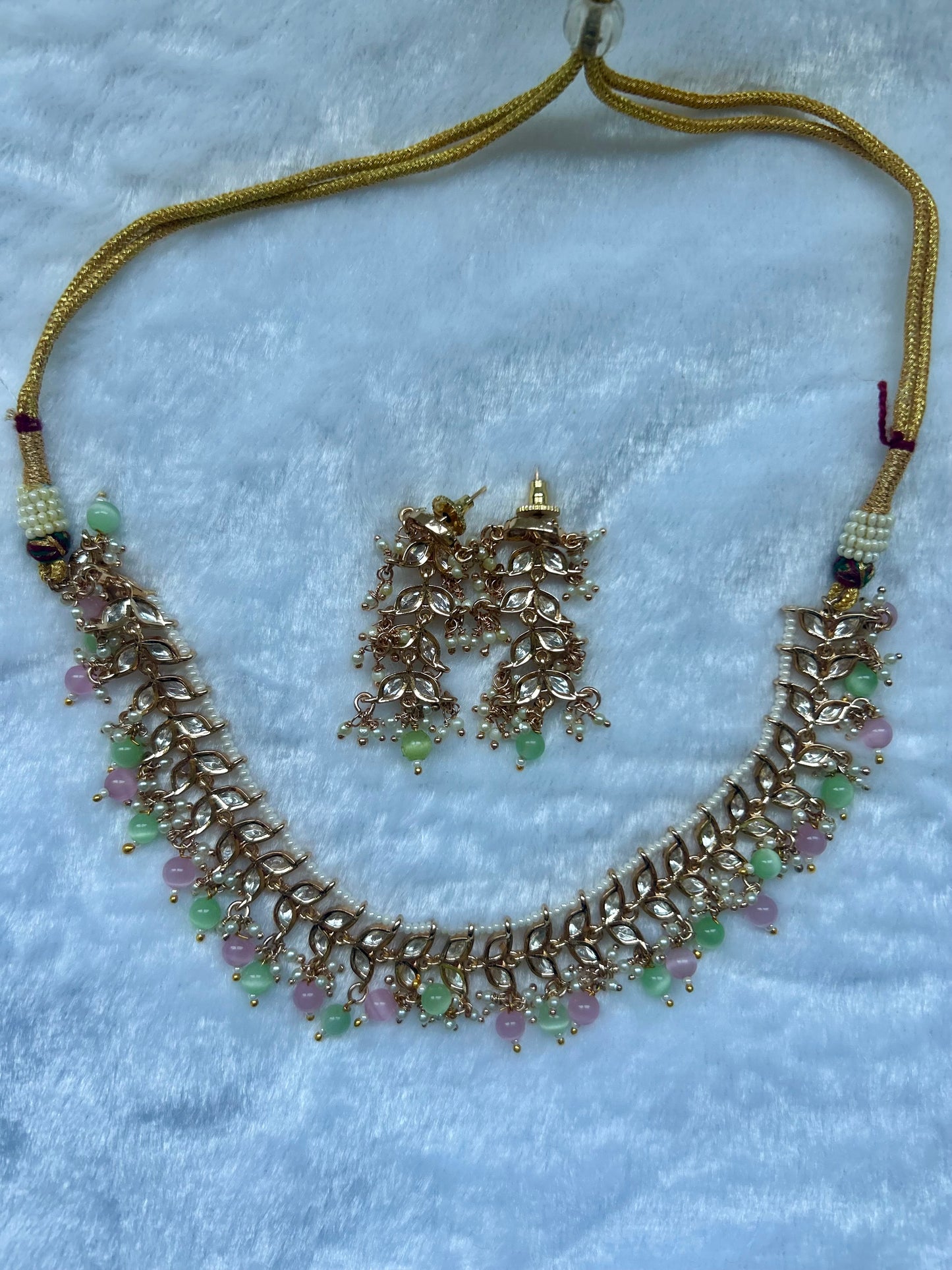 Mint & Pink Tyaani Choker Set