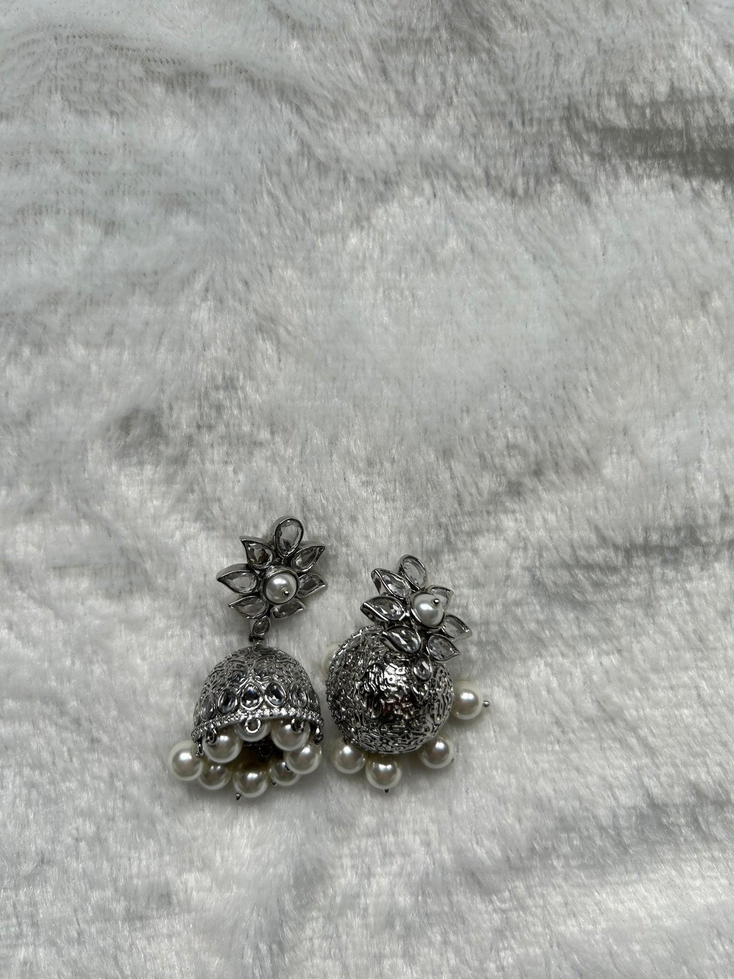 Silver Kundan Jhumka Earrings