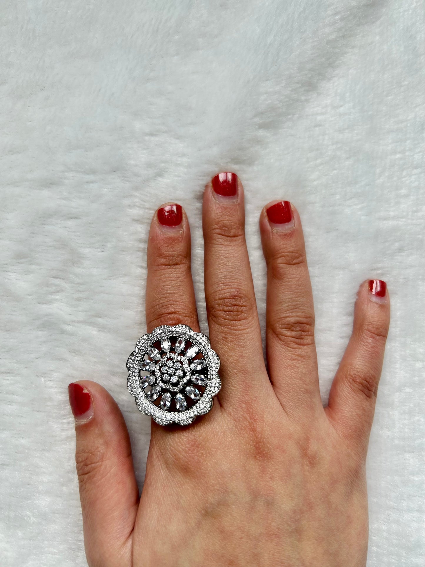 AD Silver Flower Ring