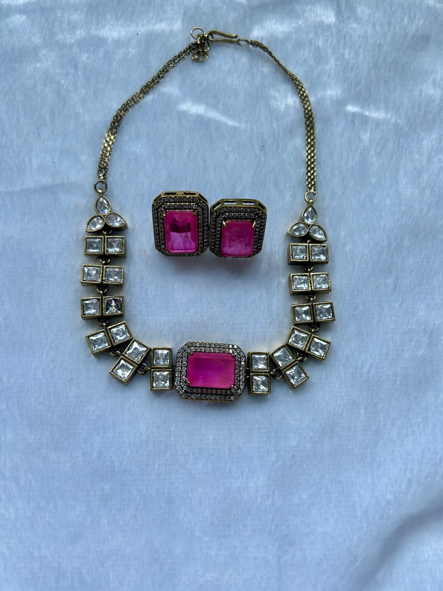 Pink Uncut Kundan & Doublet Choker Set