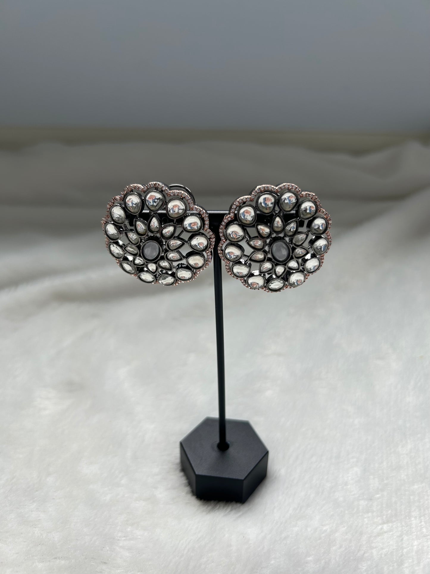 Oxidized Grey Uncut Kundan Studs