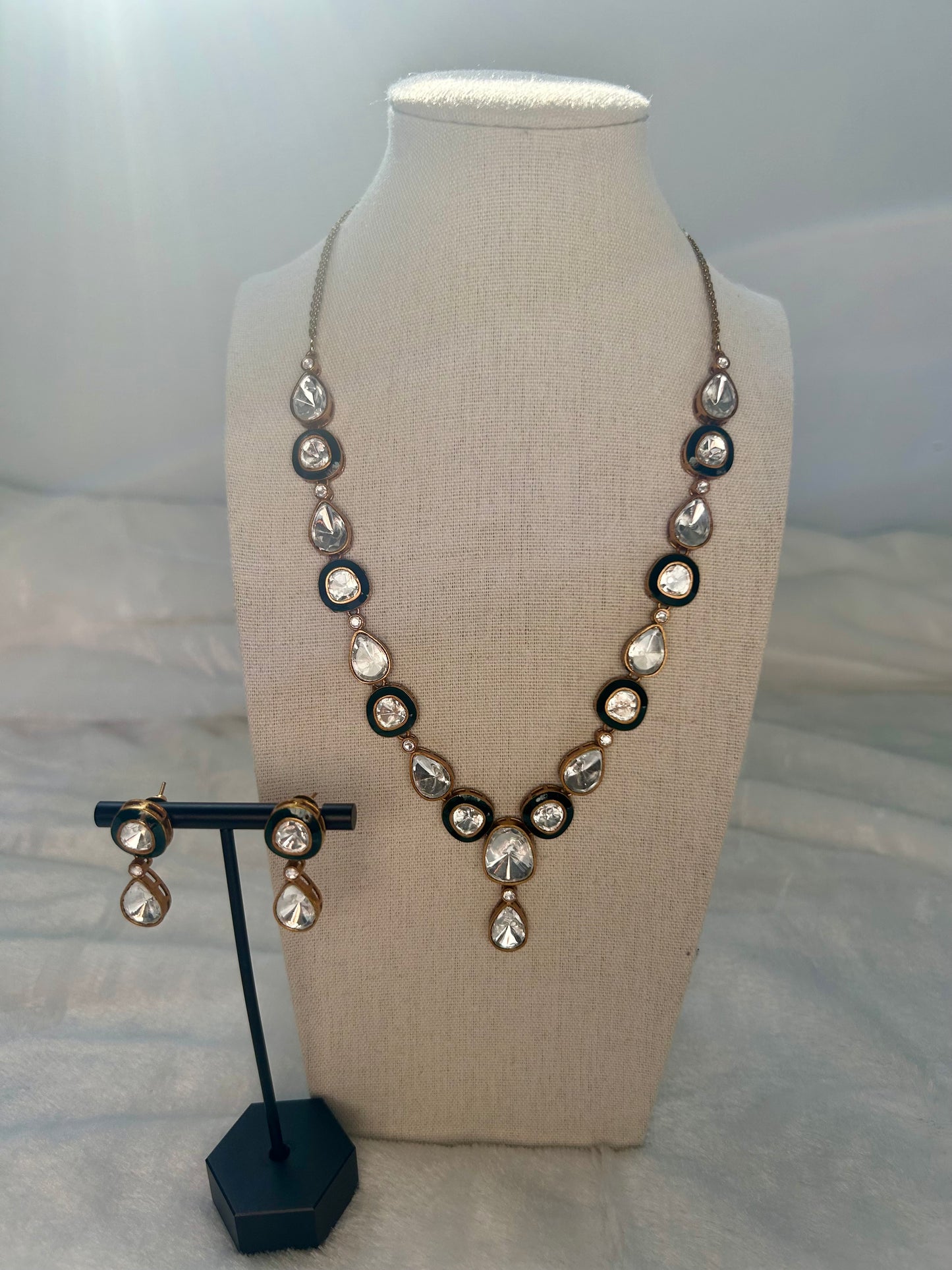 Green Uncut Kundan Necklace Set