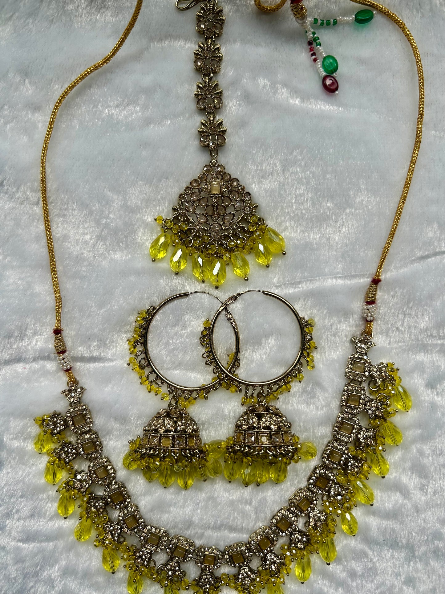 Yellow Polki Choker Tikka Set