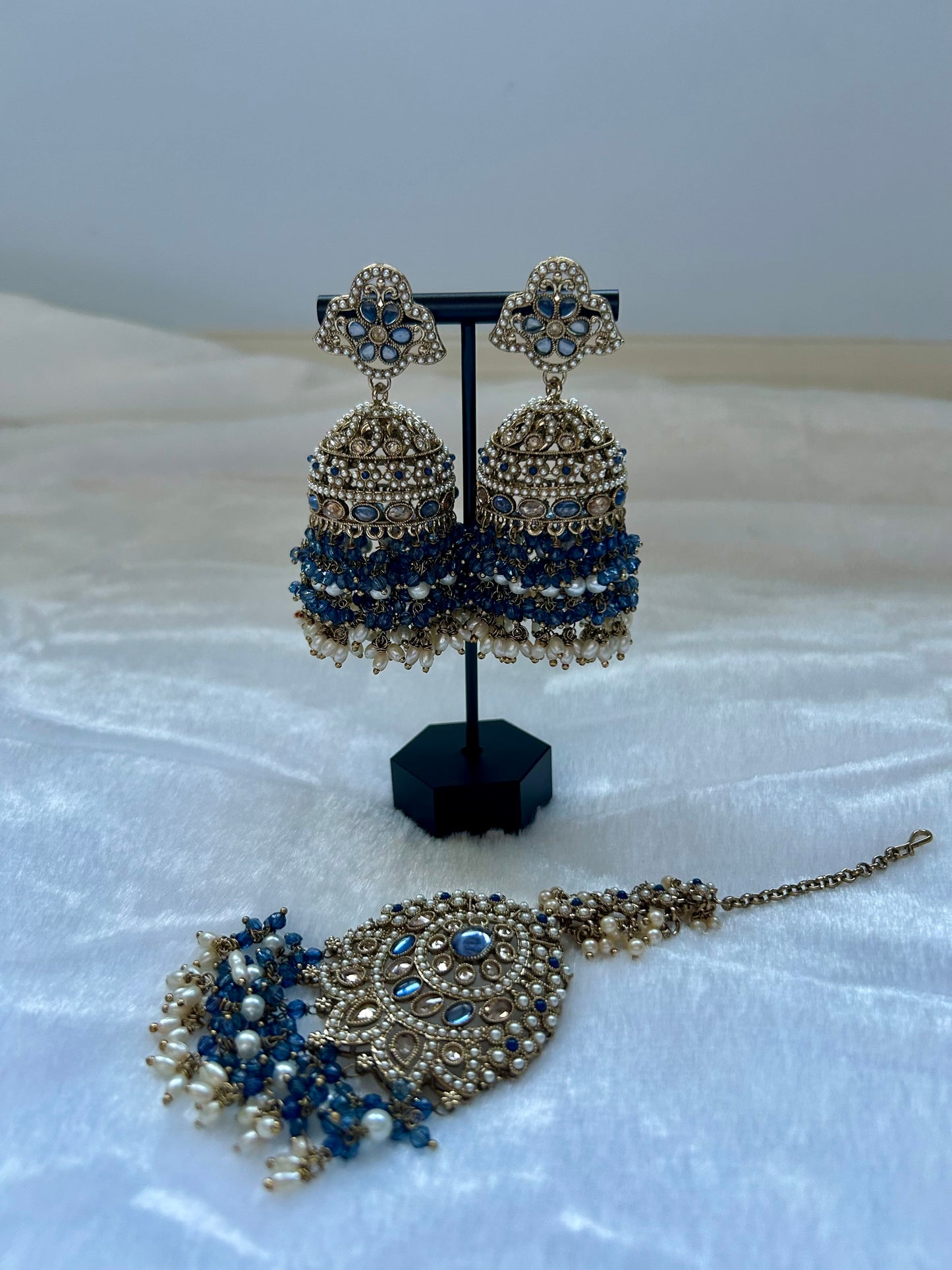 Grey Blue Polki Tikka Set