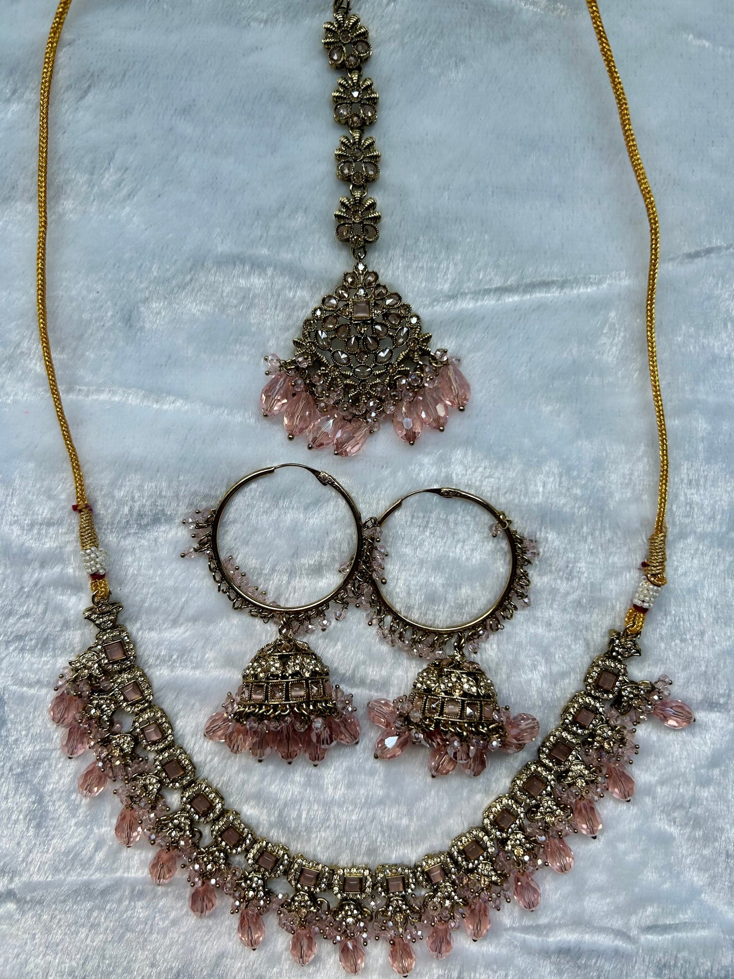 Light Pink Polki Choker Tikka Set