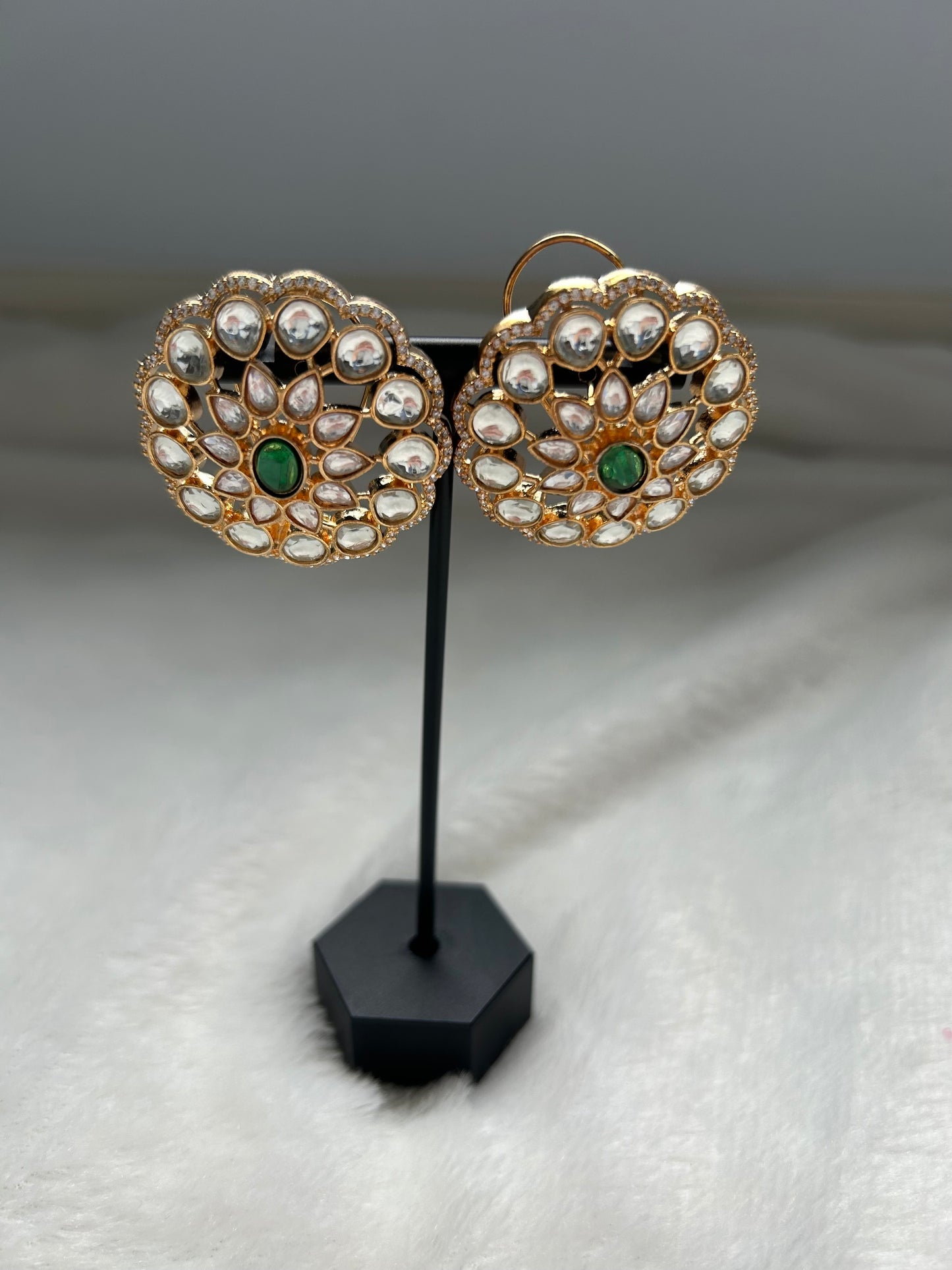 Emerald Green Uncut Kundan Studs