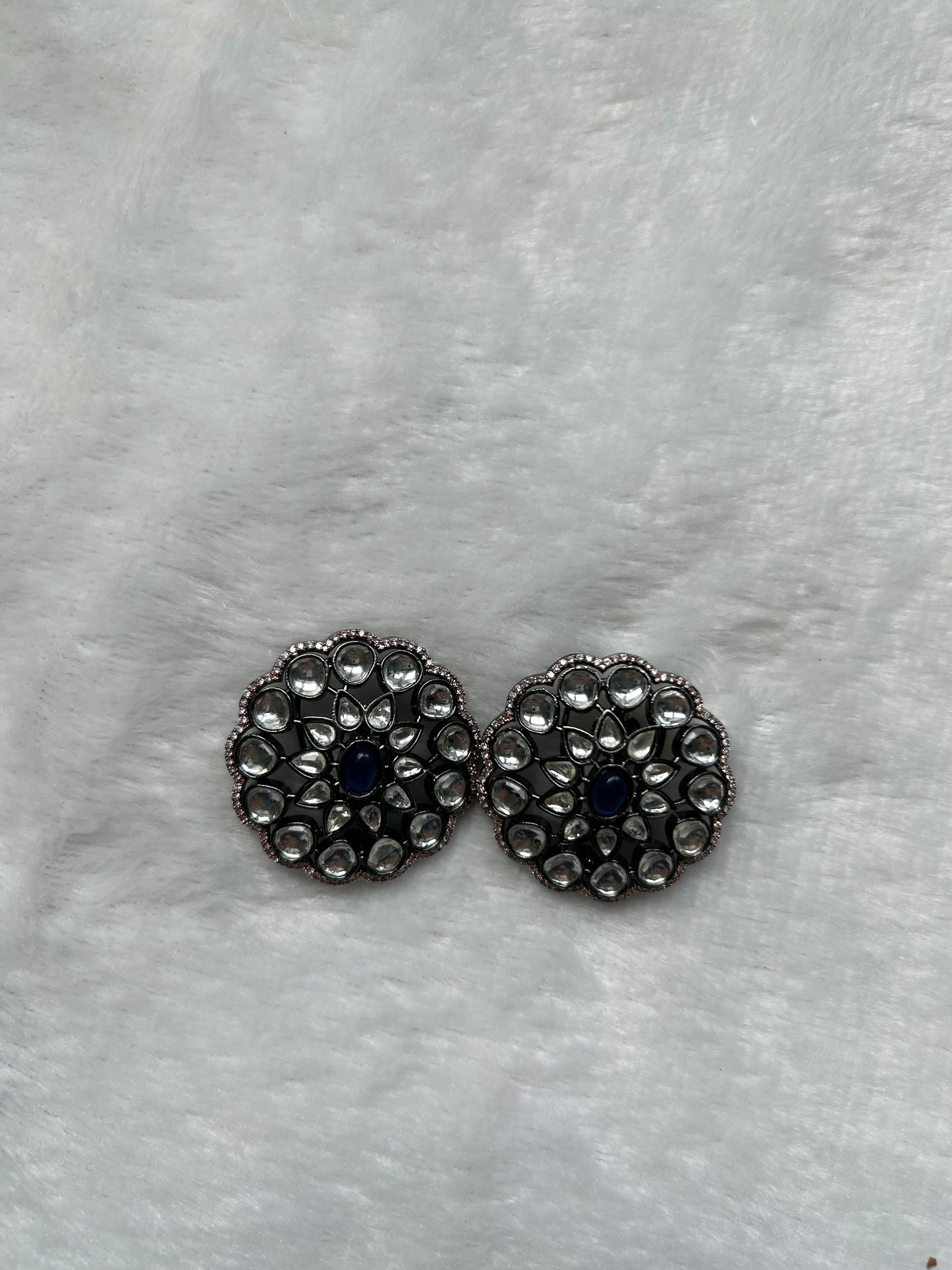 Oxidized Navy Blue Uncut Kundan Studs