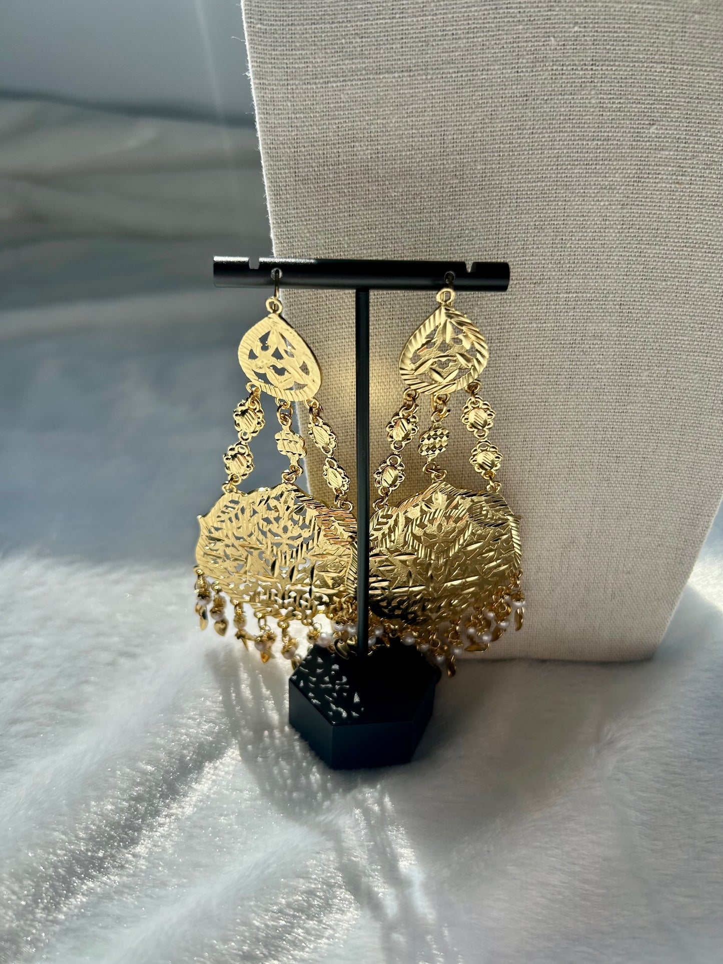 Bronze Pippal Patti Choker Set