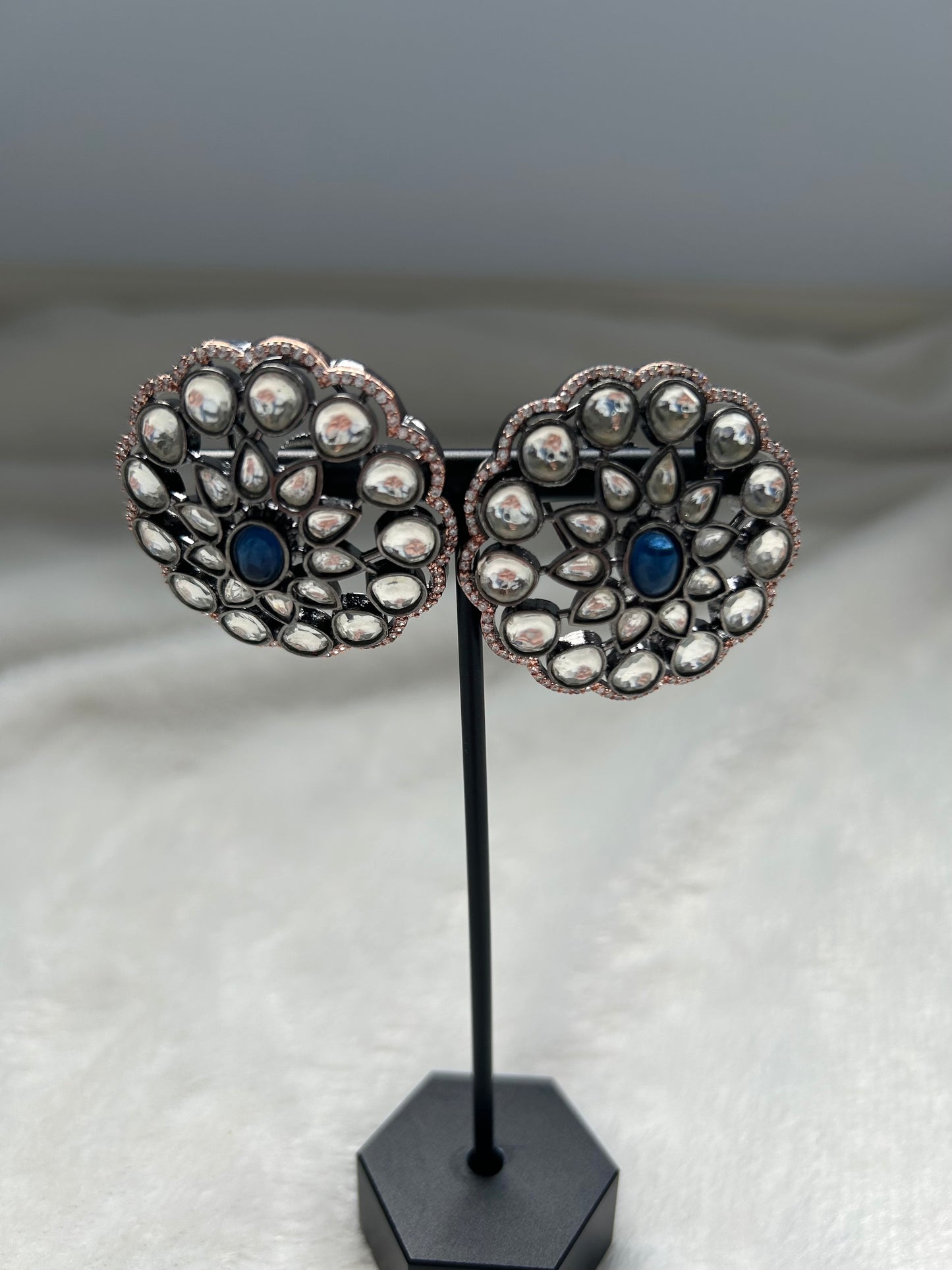 Oxidized Navy Blue Uncut Kundan Studs
