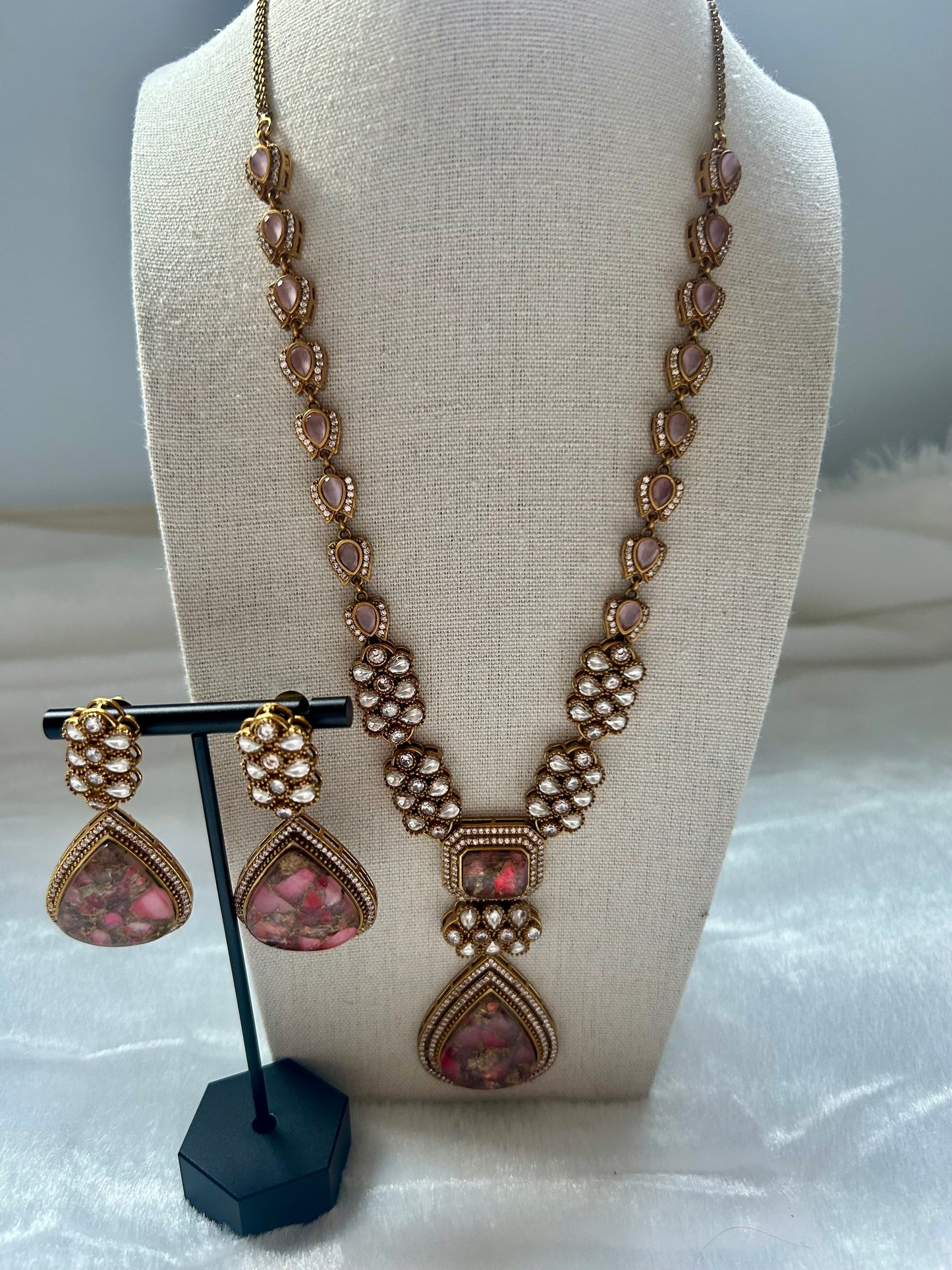 Pink Moissanite Kundan Long Necklace Set