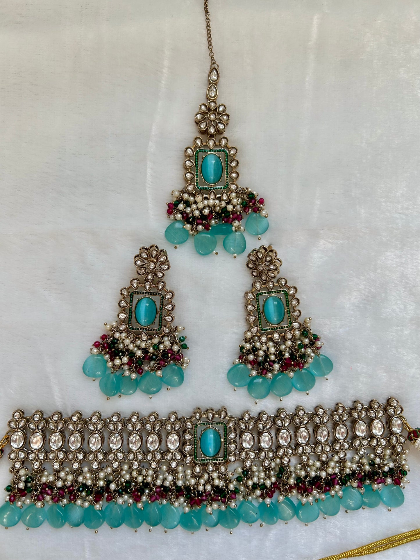 Blue Kundan Choker Tikka Set