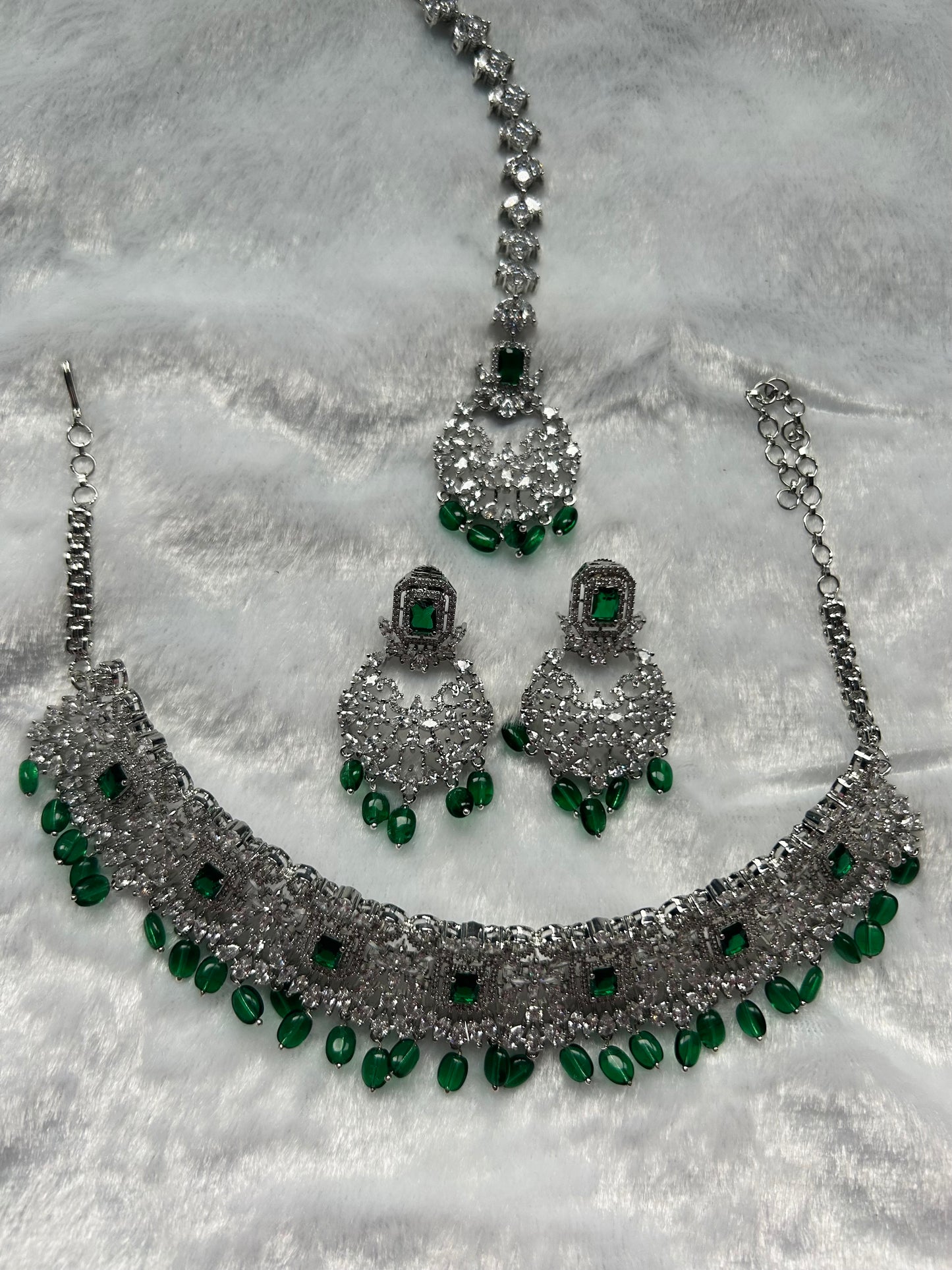 AD Emerald Green Choker Set