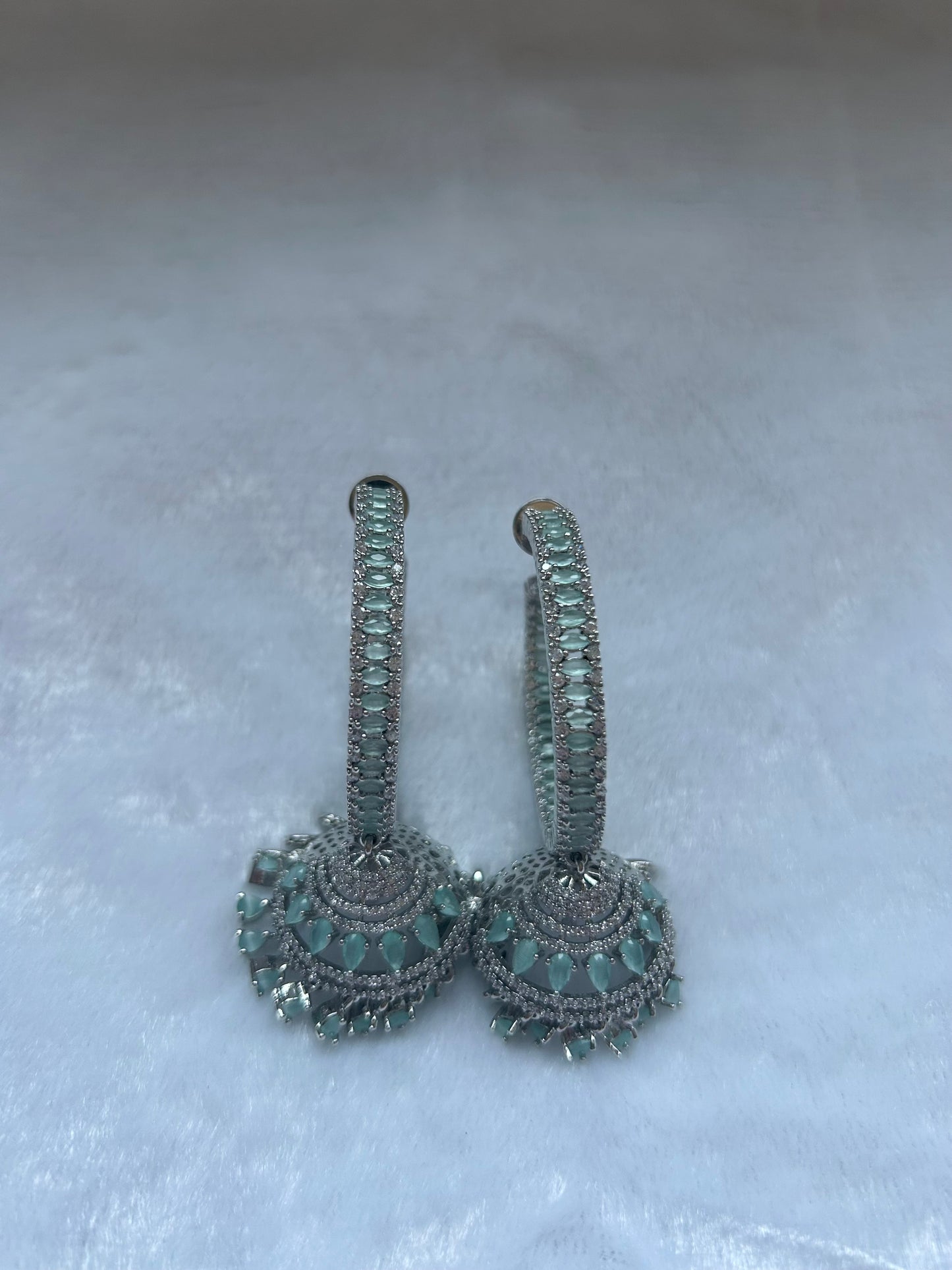 AD Mint Jhumka Waliyaan