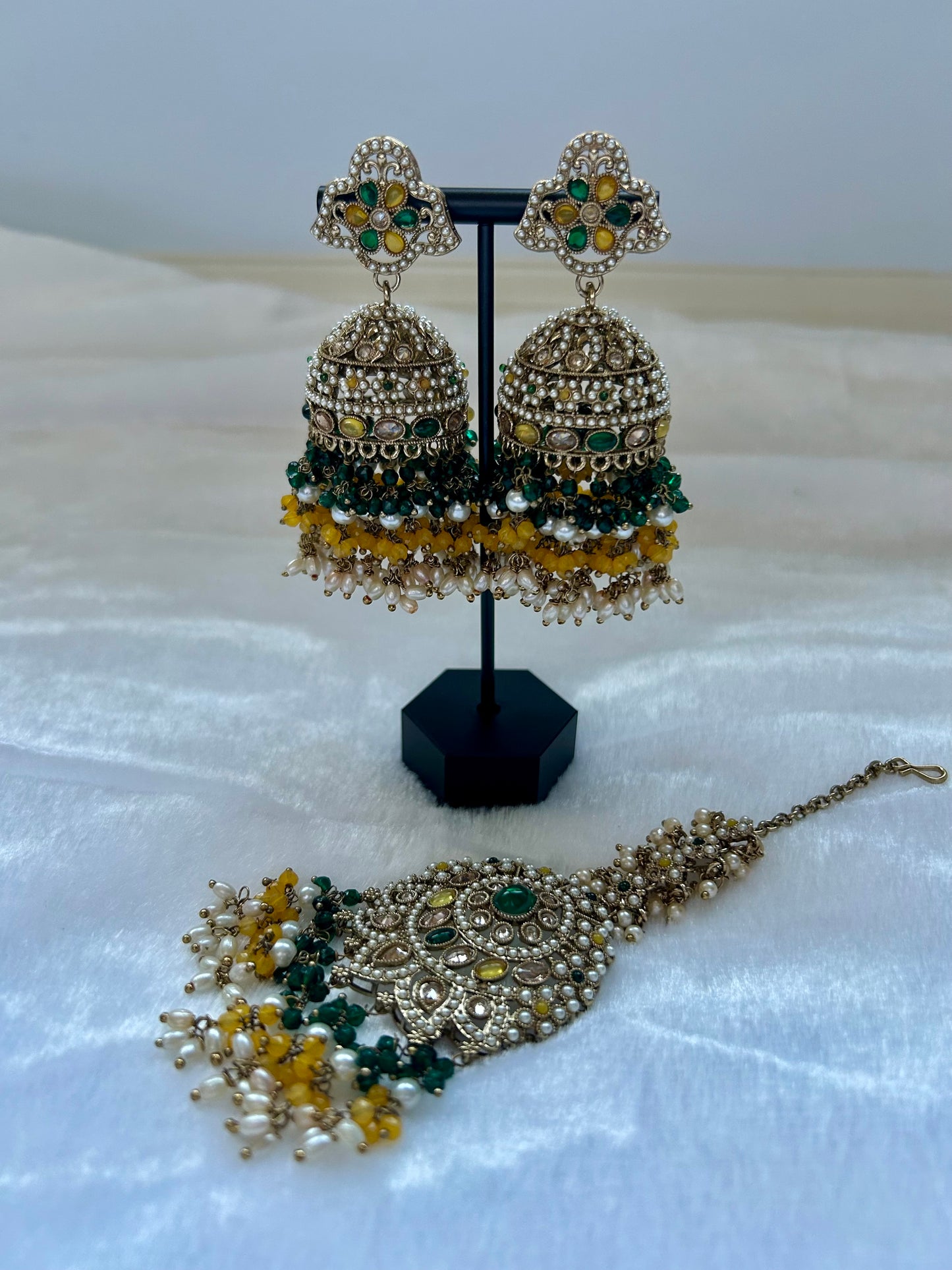 Yellow & Emerald Green Polki Tikka Set
