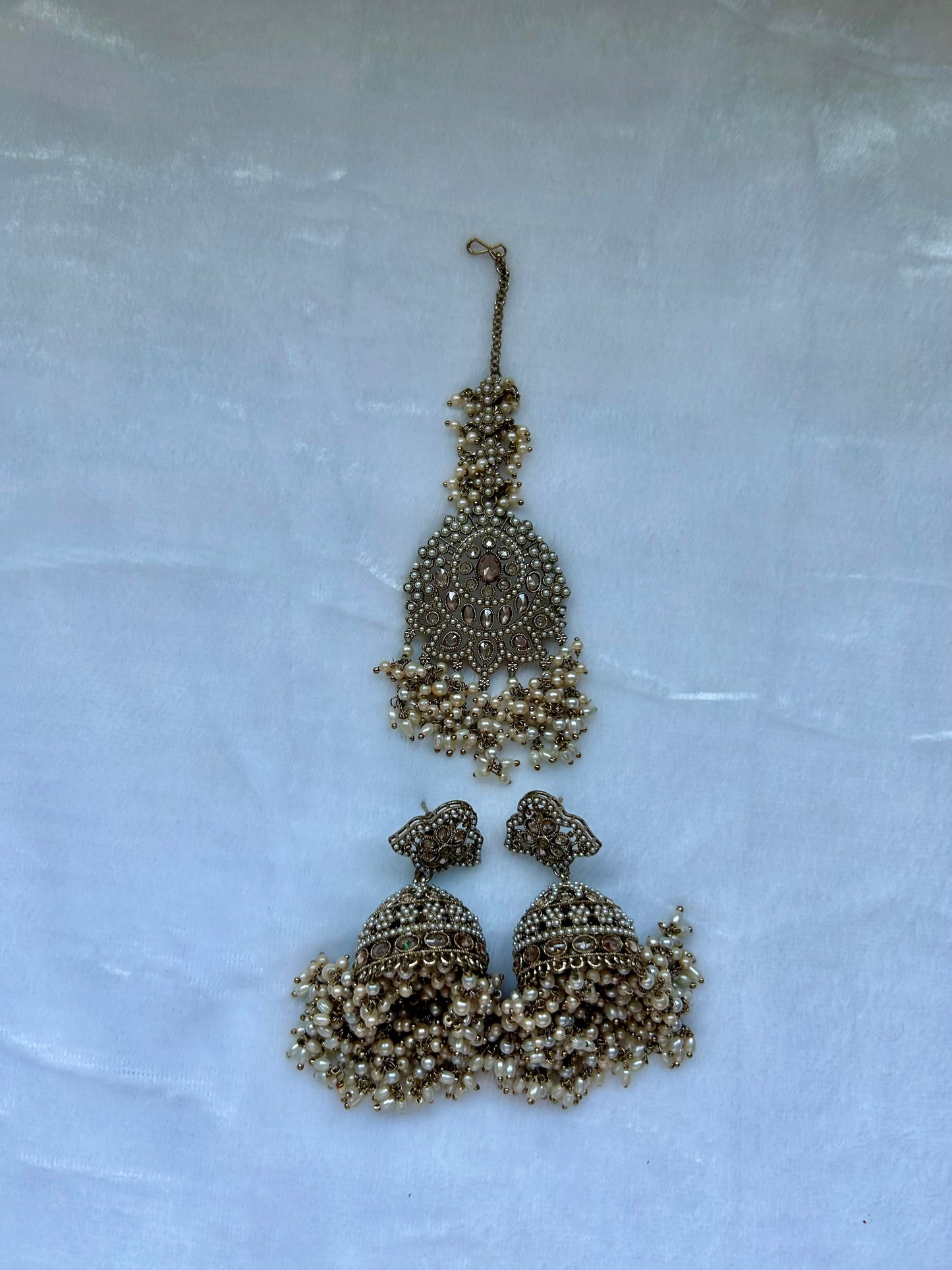 Cream Polki Tikka Set