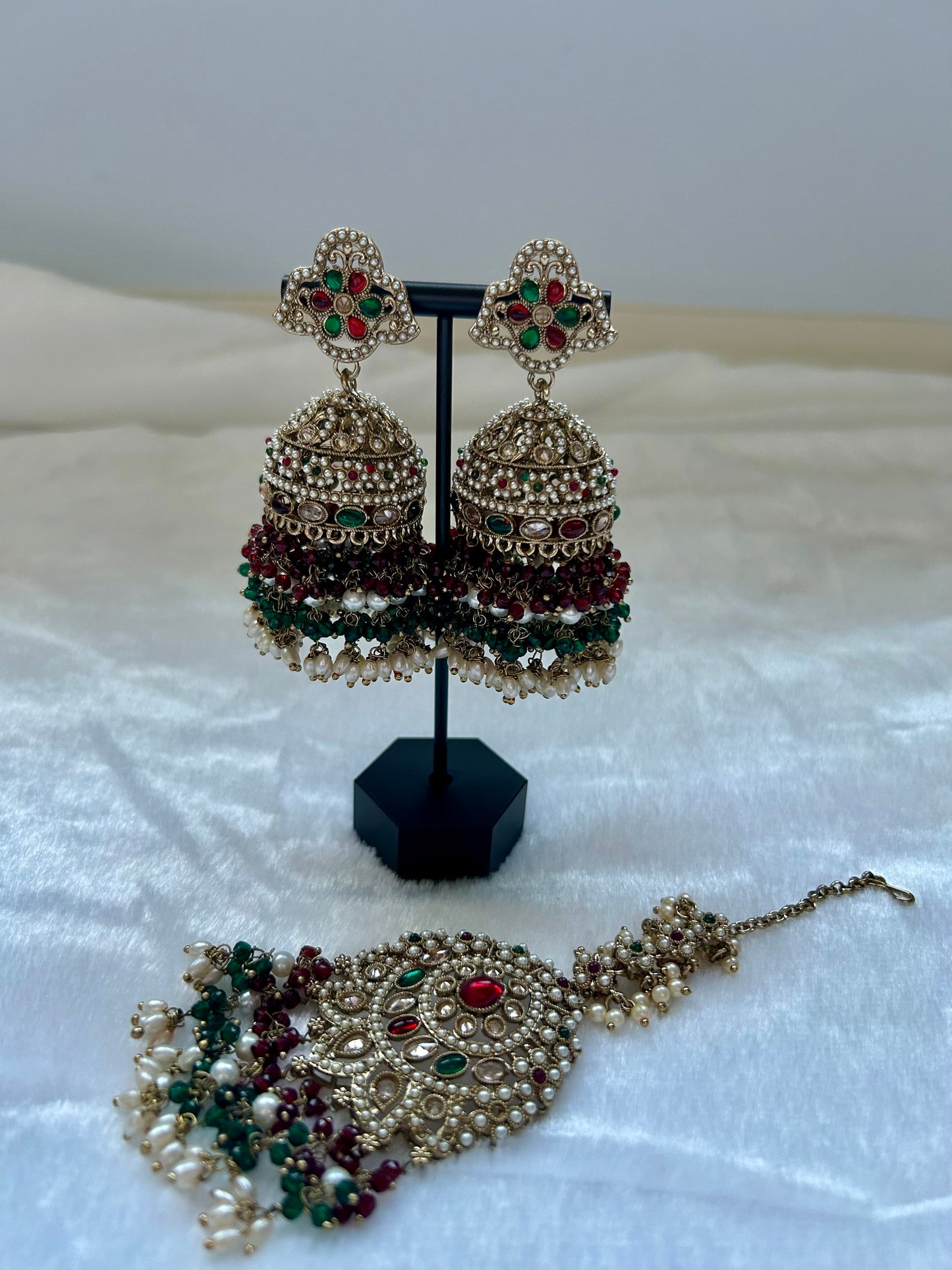 Emerald Green & Red Polki Tikka Set