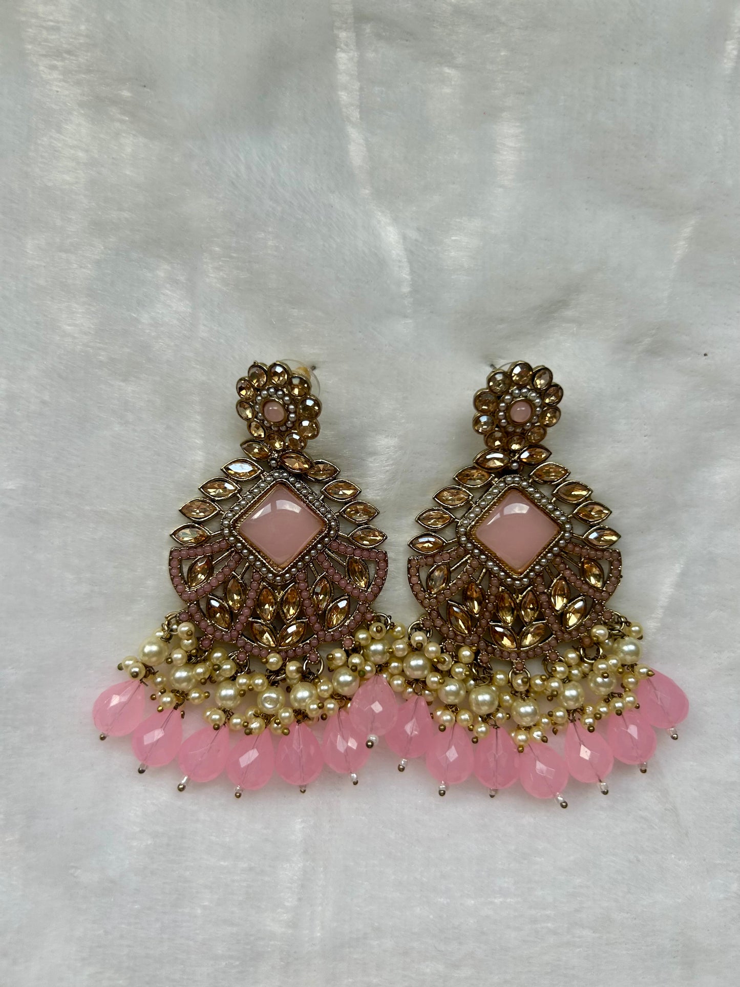 Light Pink Kundan Earrings