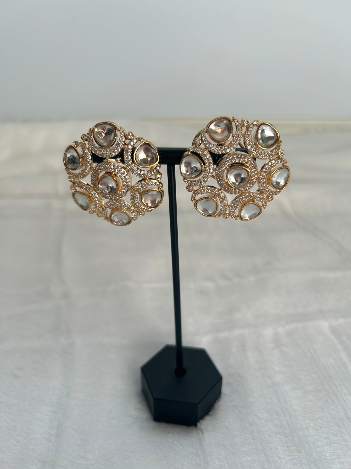 Gold Uncut Kundan Studs