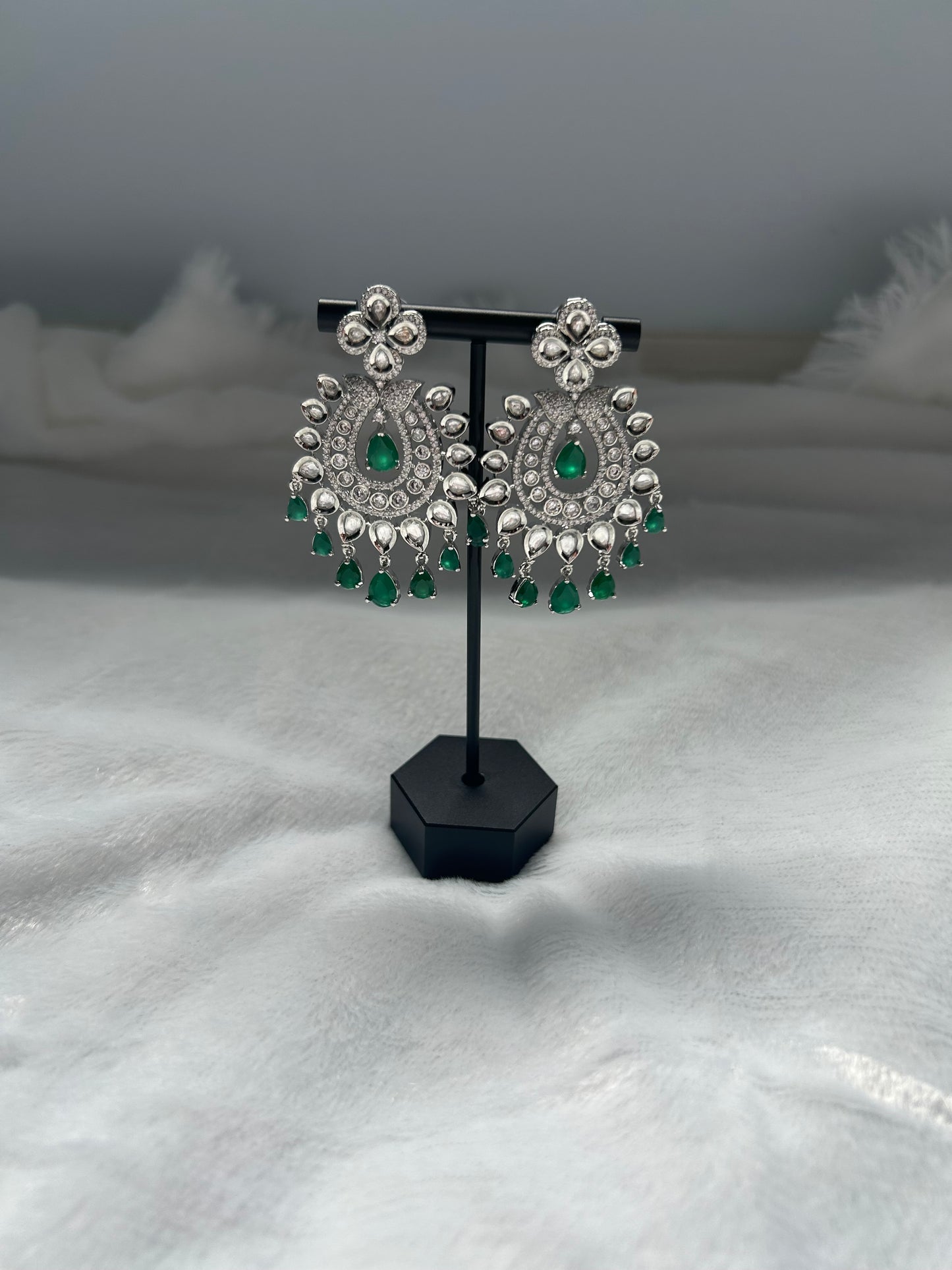 AD & Uncut Kundan Green Earrings