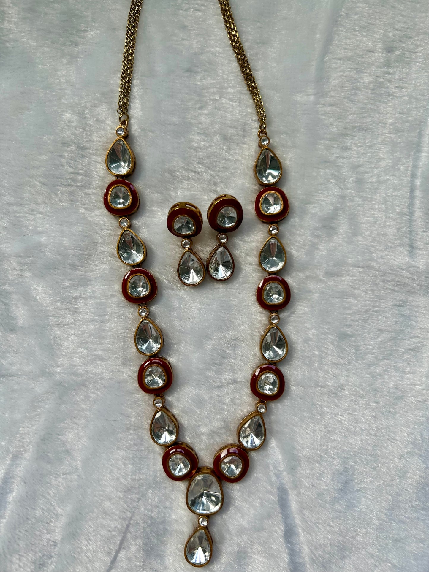 Red Uncut Kundan Necklace Set