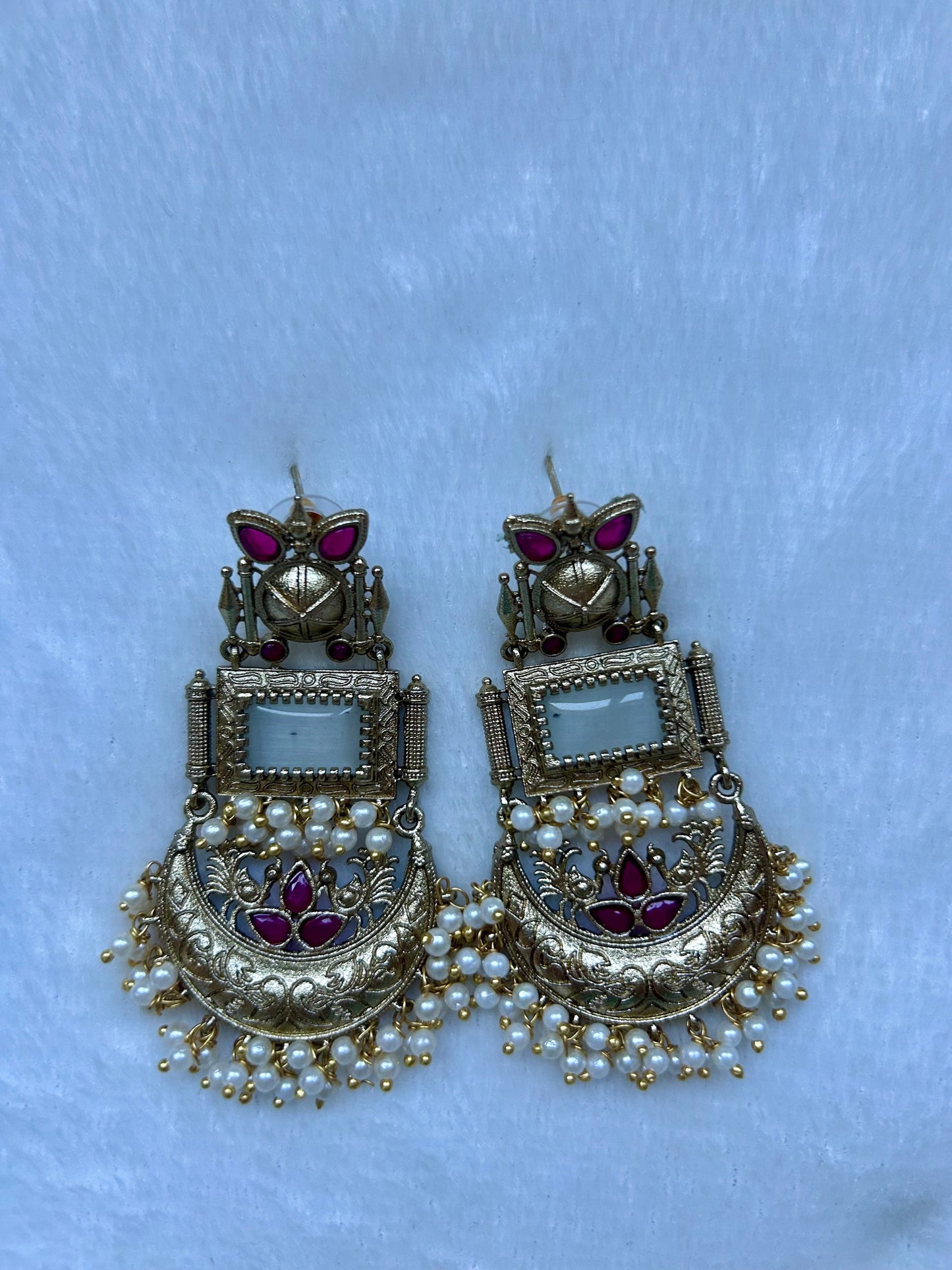 Dual Toned Grey & Ruby Earrings