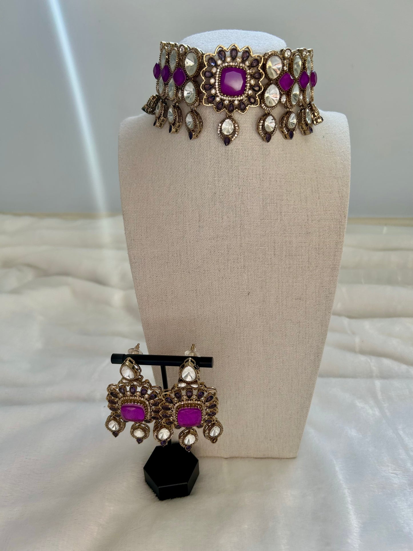 Purple Moissanite Kundan Choker Set
