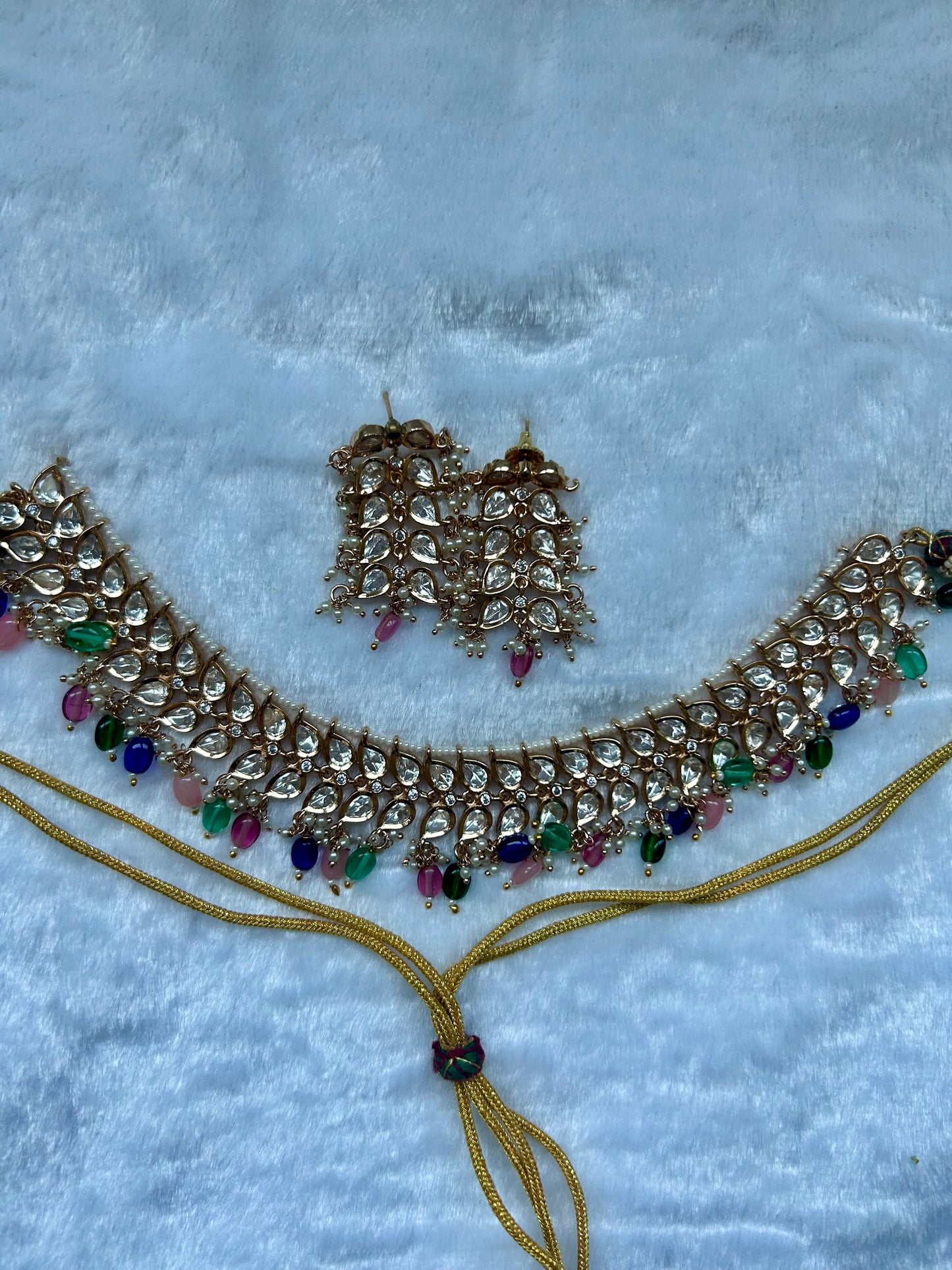 Multi Tyaani Choker Set