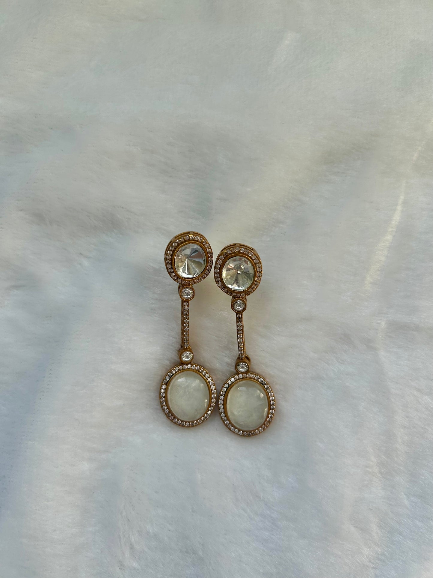 White Moissanite Kundan & Doublet Earrings