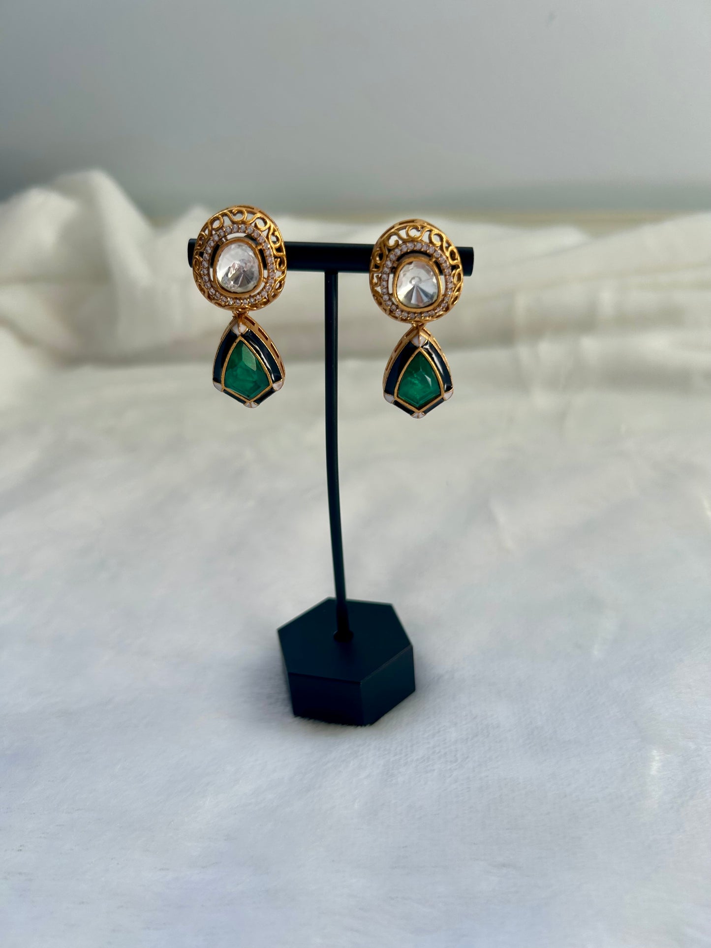 Emerald Green Moissanite Kundan & Doublet Earrings