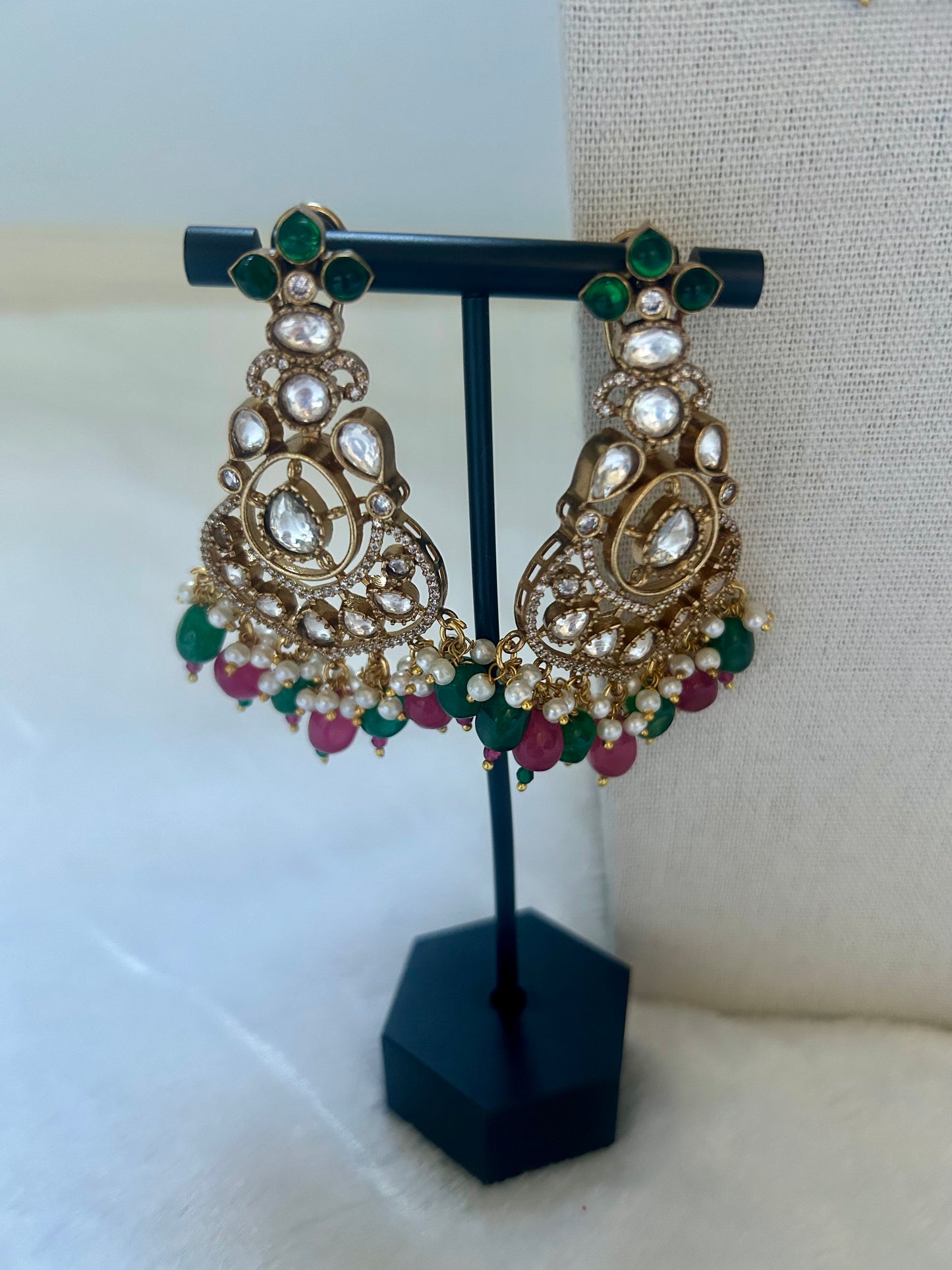 Green & Dark Red/Pink Full Choker Set