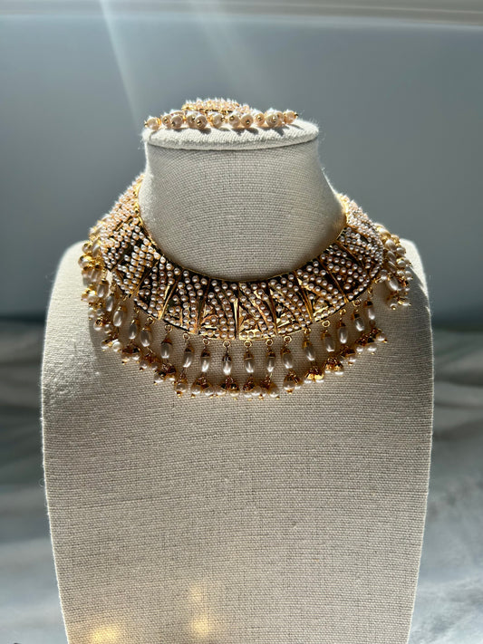 White Jadau Kundan Choker Set