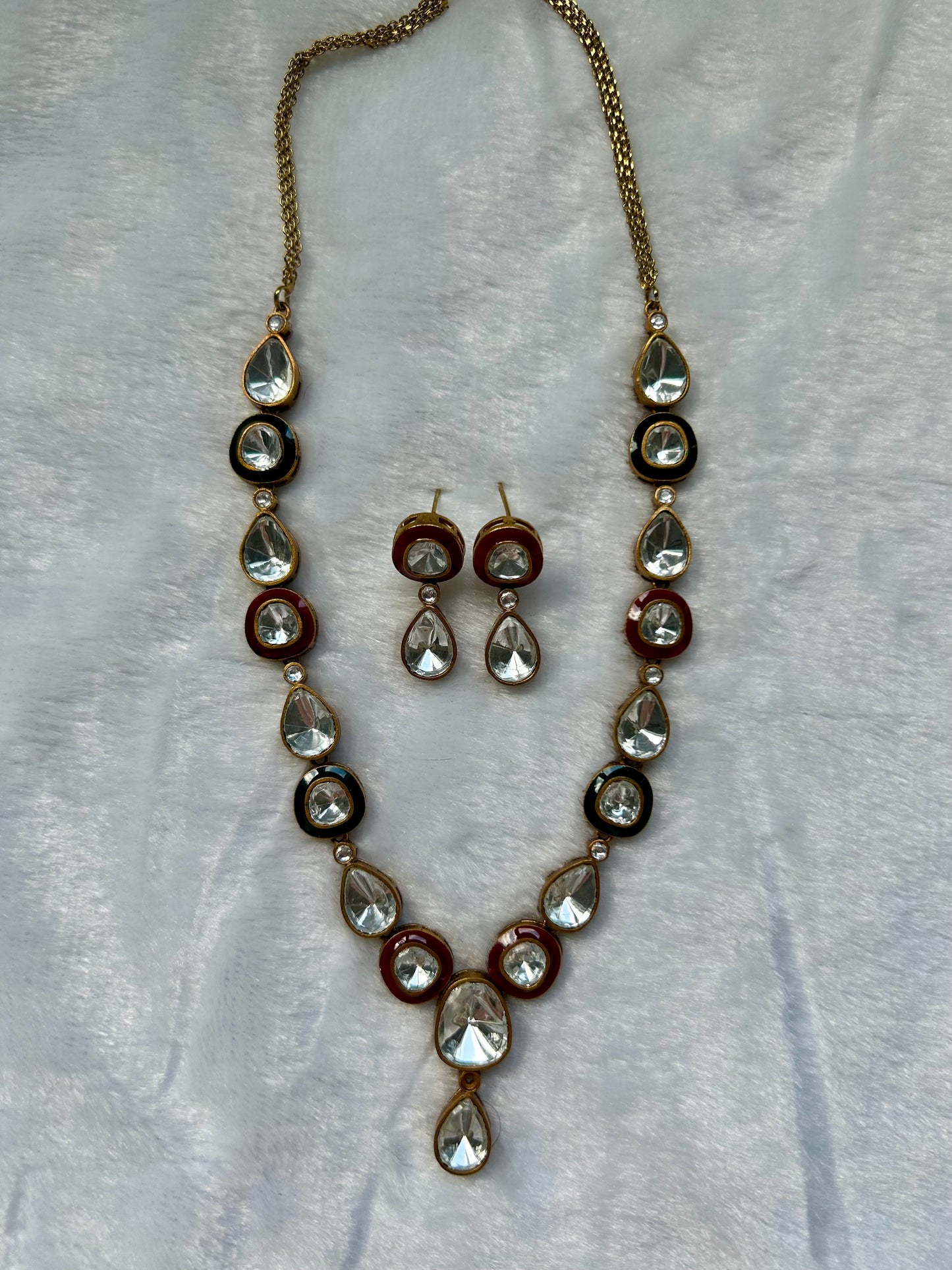 Green & Red Uncut Kundan Necklace Set