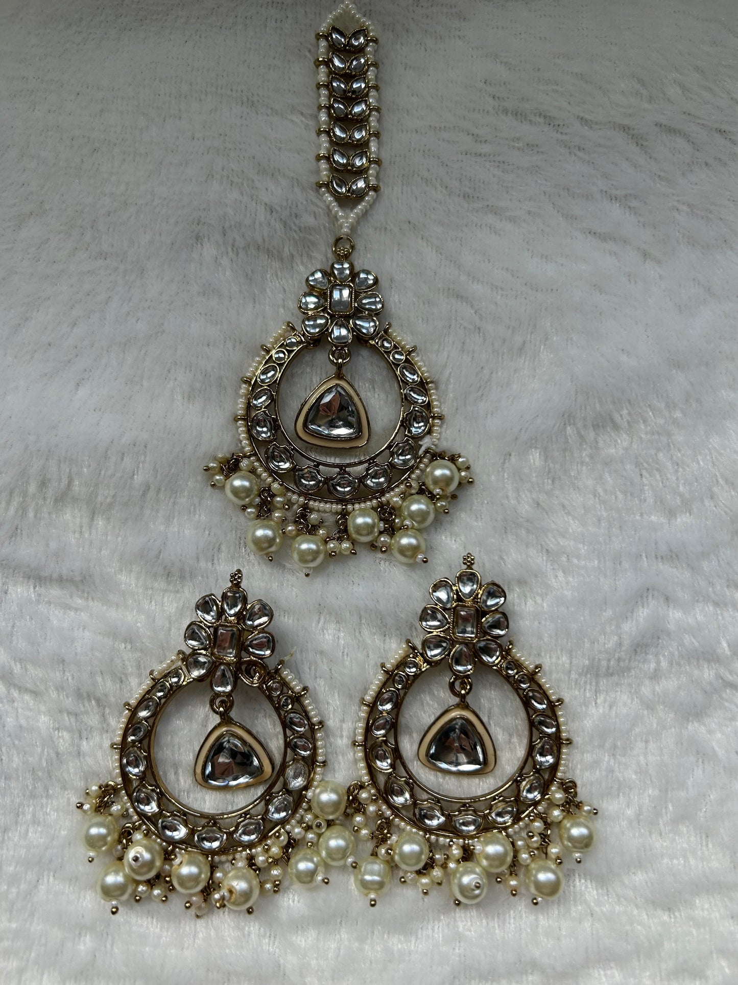 White Kundan Tikka Set