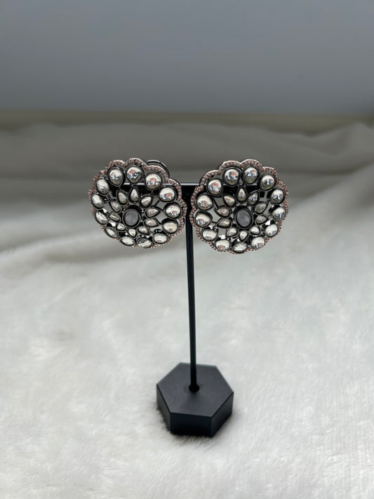 Oxidized Grey Uncut Kundan Studs