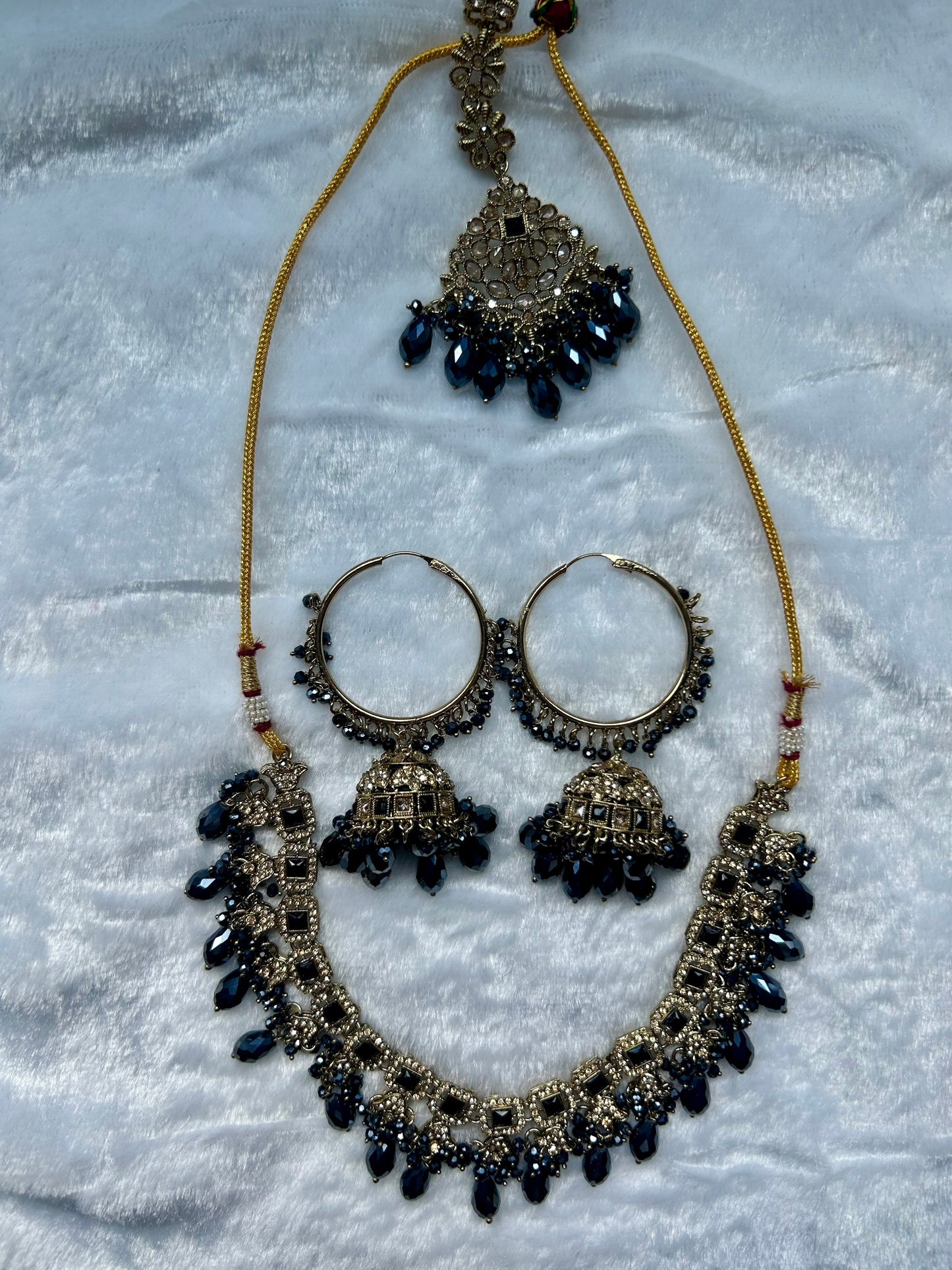 Black Polki Choker Tikka Set