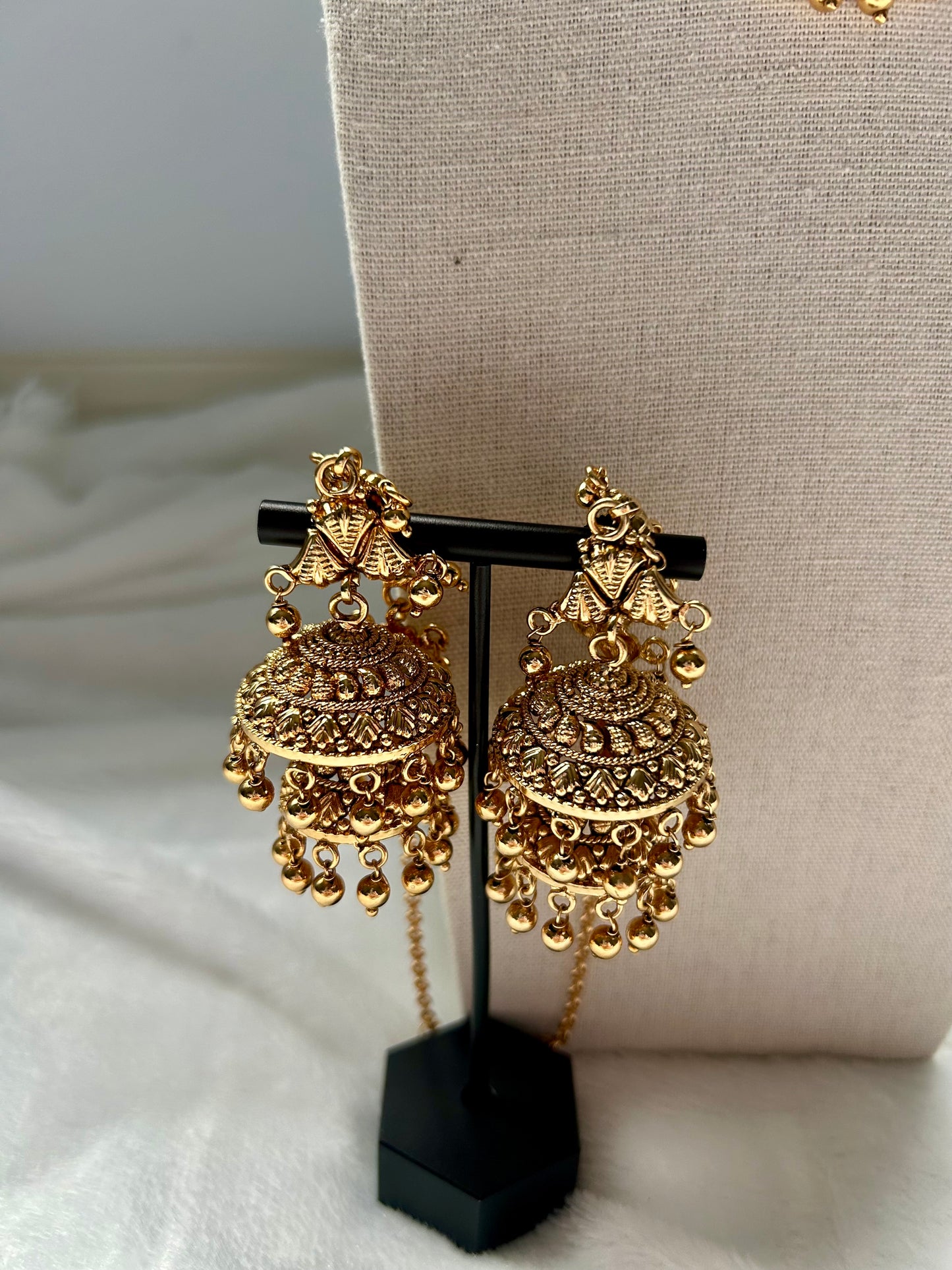 Gold Layered Choker Set
