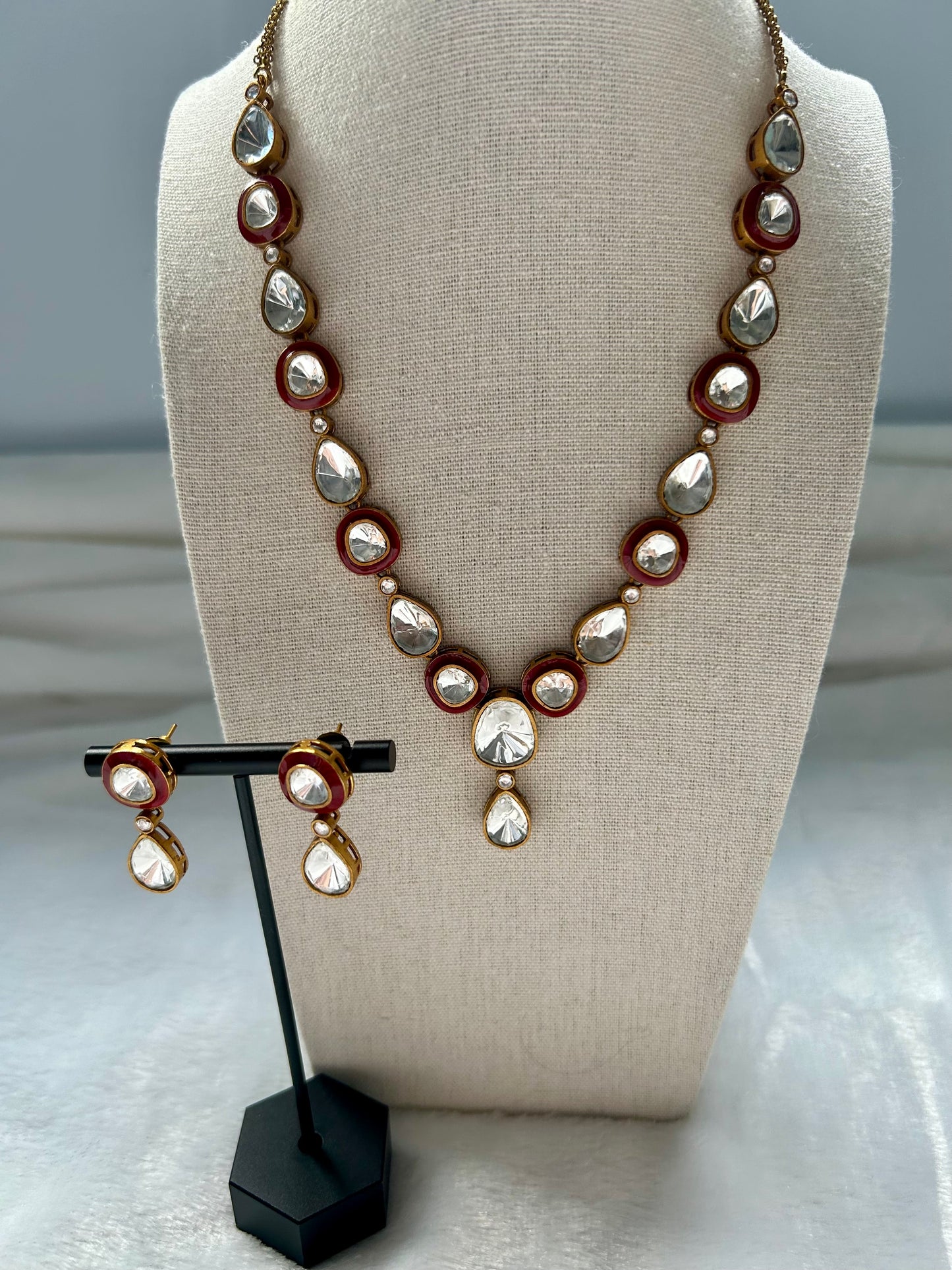 Red Uncut Kundan Necklace Set