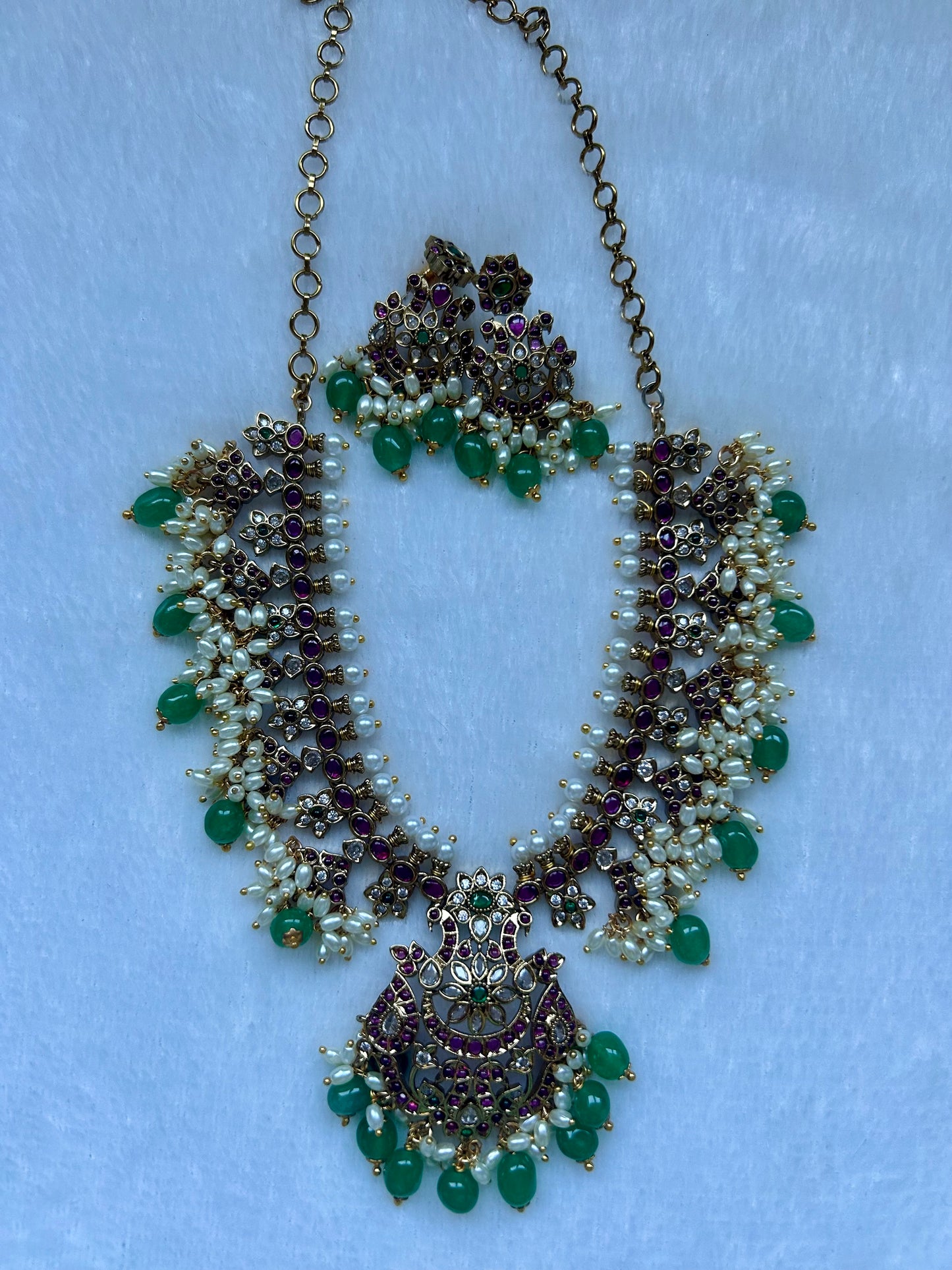 Kemp Stone Red & Green Necklace Set