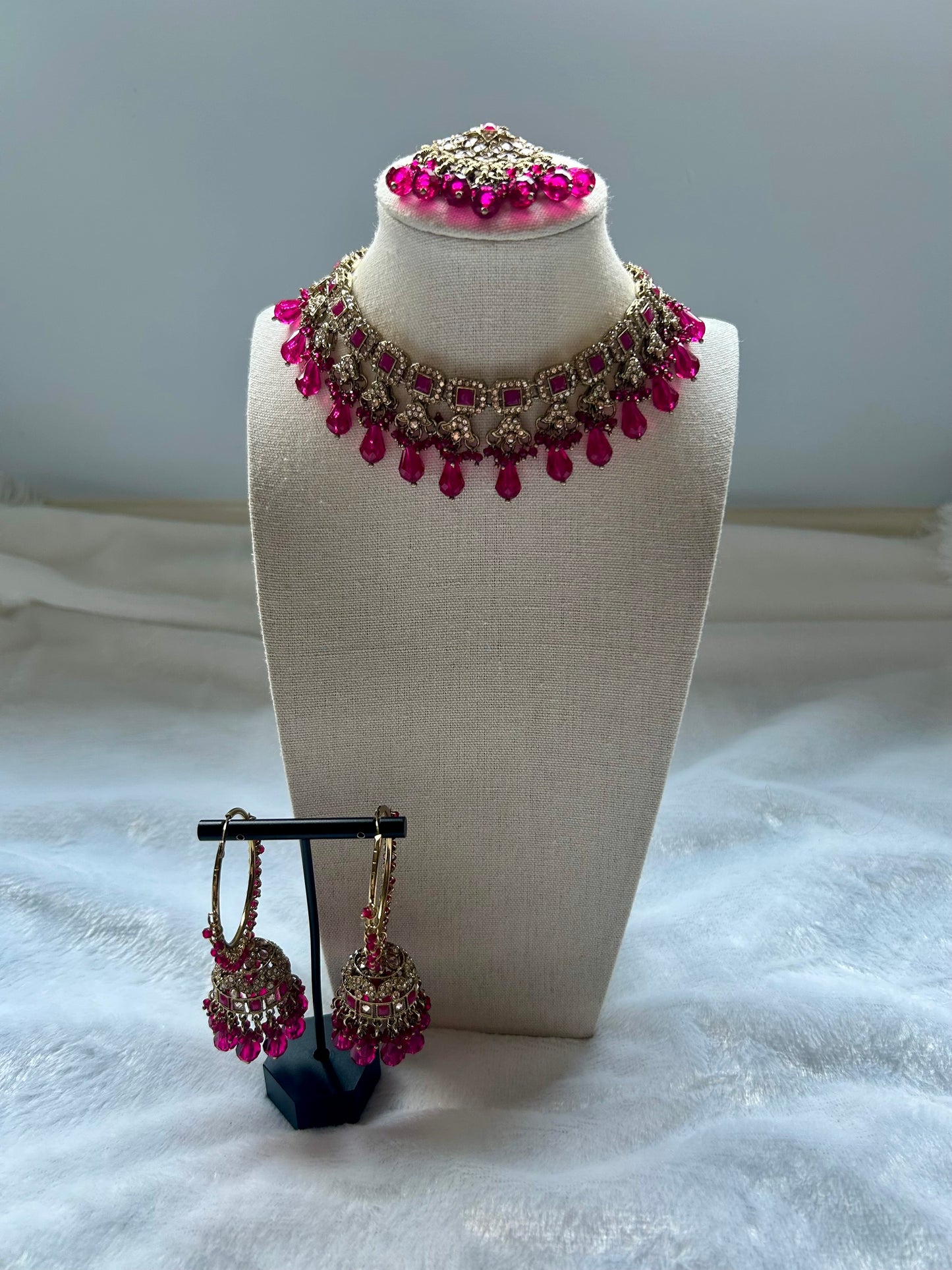 Hot Pink Polki Choker Tikka Set