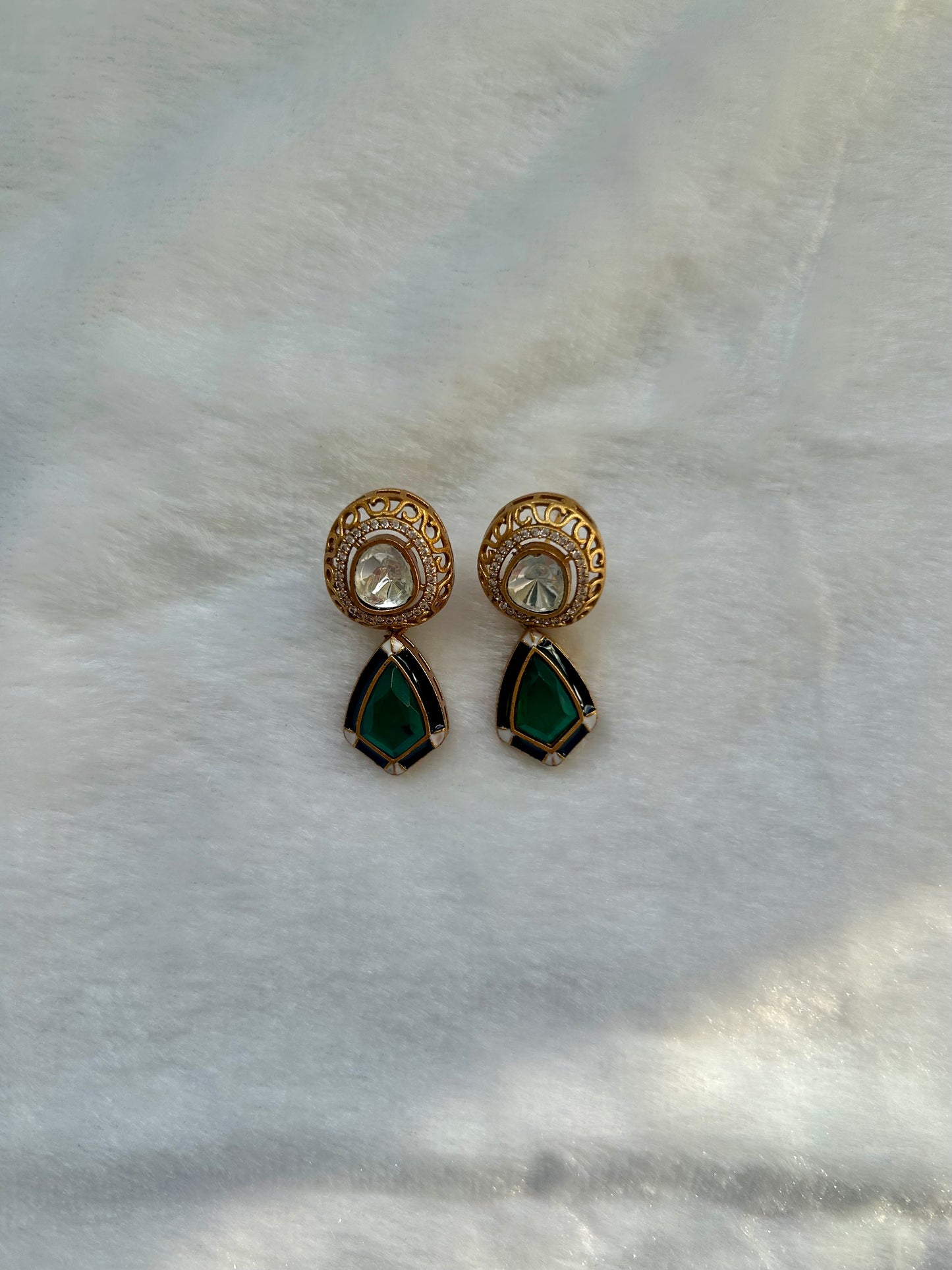 Emerald Green Moissanite Kundan & Doublet Earrings