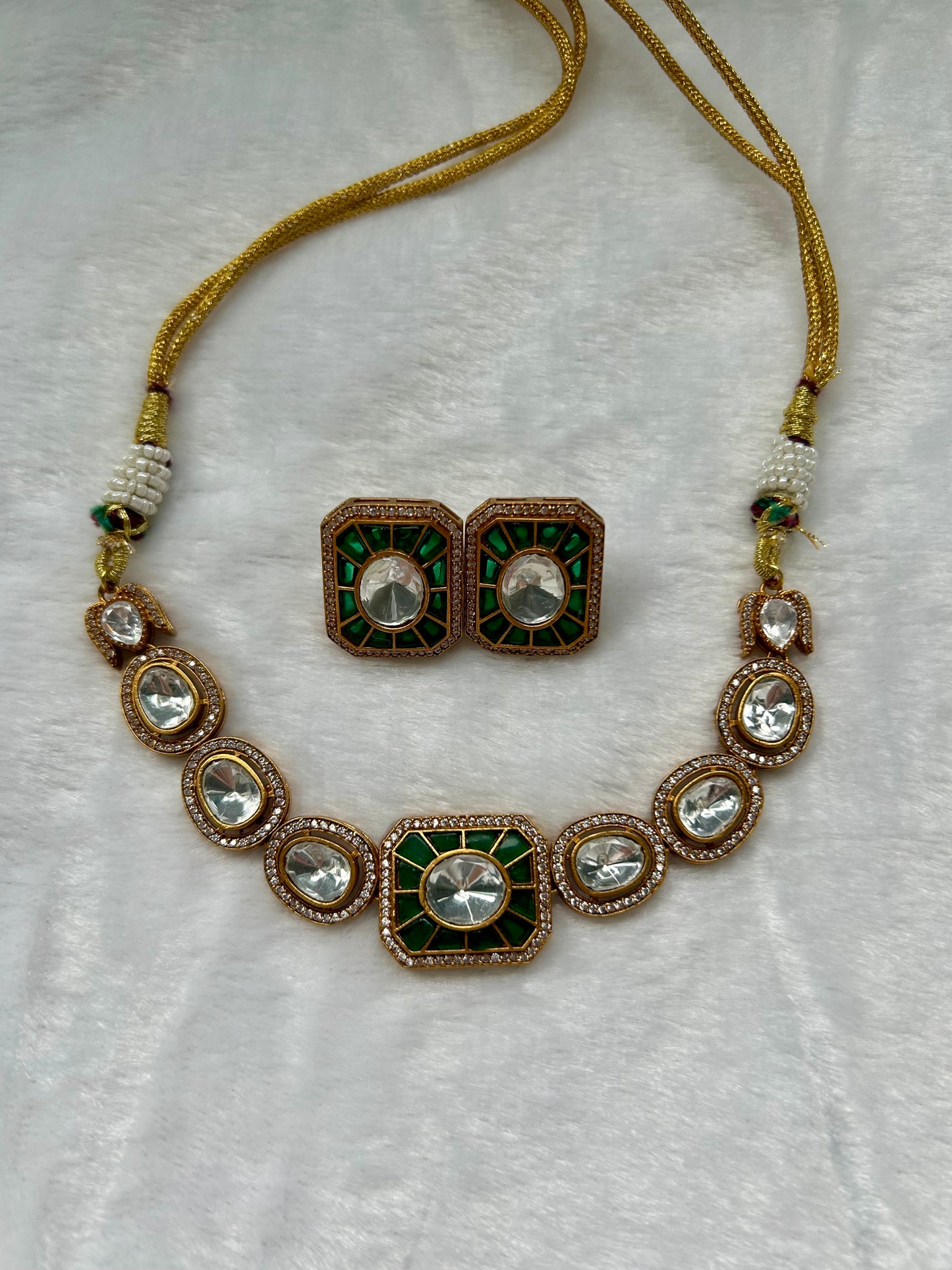 Emerald Green Moissanite Kundan Choker Set