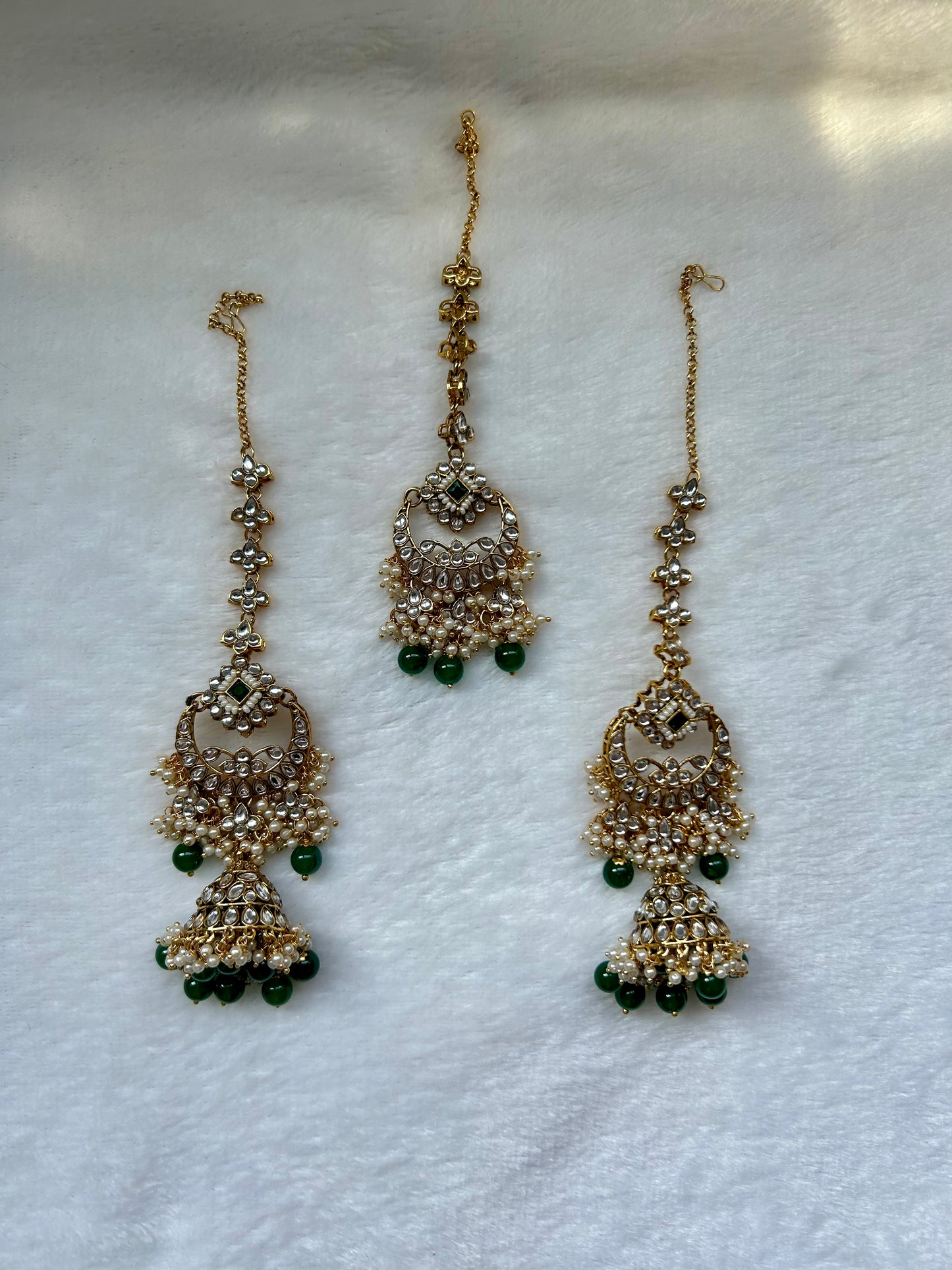 Emerald Green Kundan Tikka Set