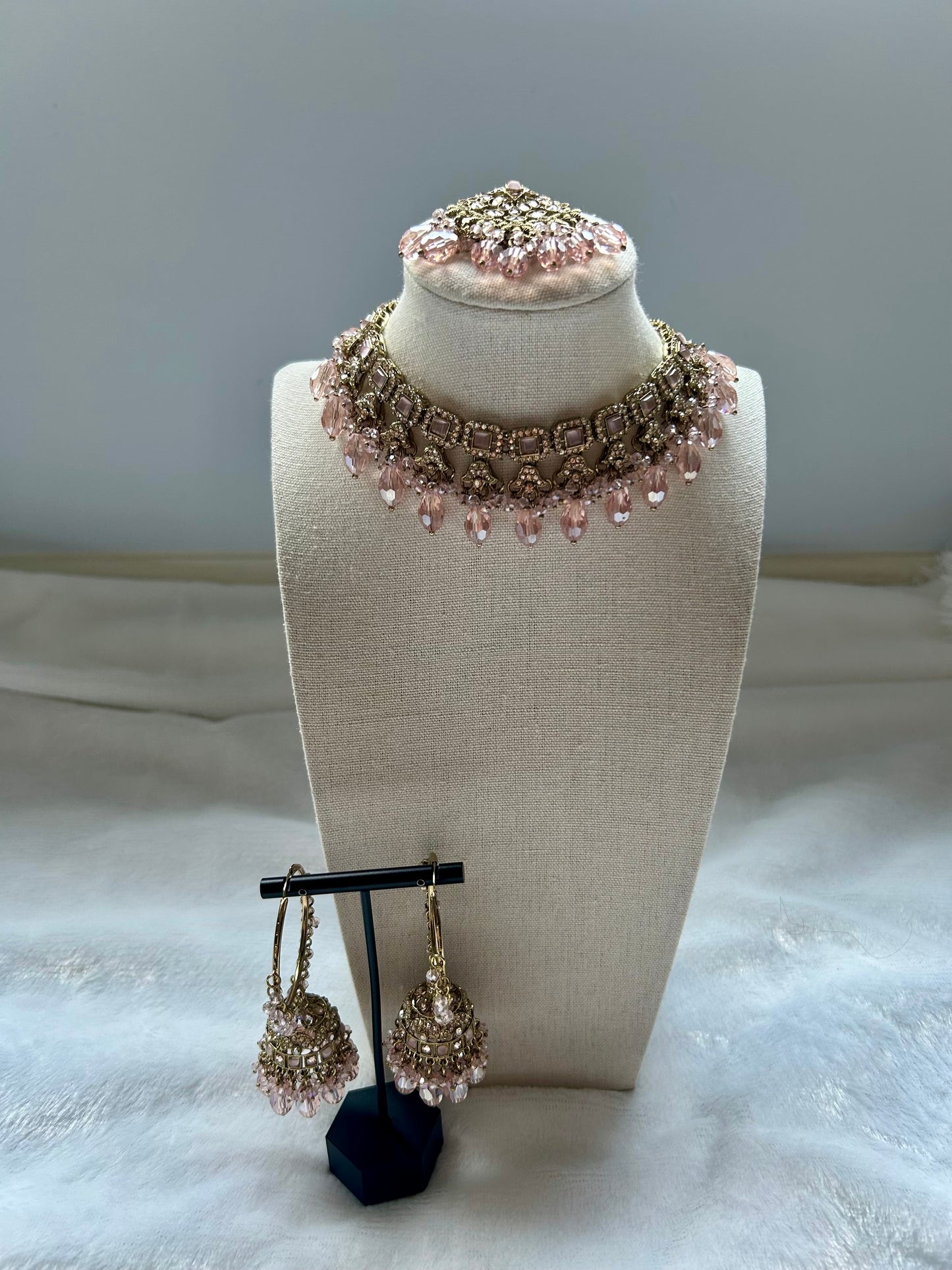 Light Pink Polki Choker Tikka Set