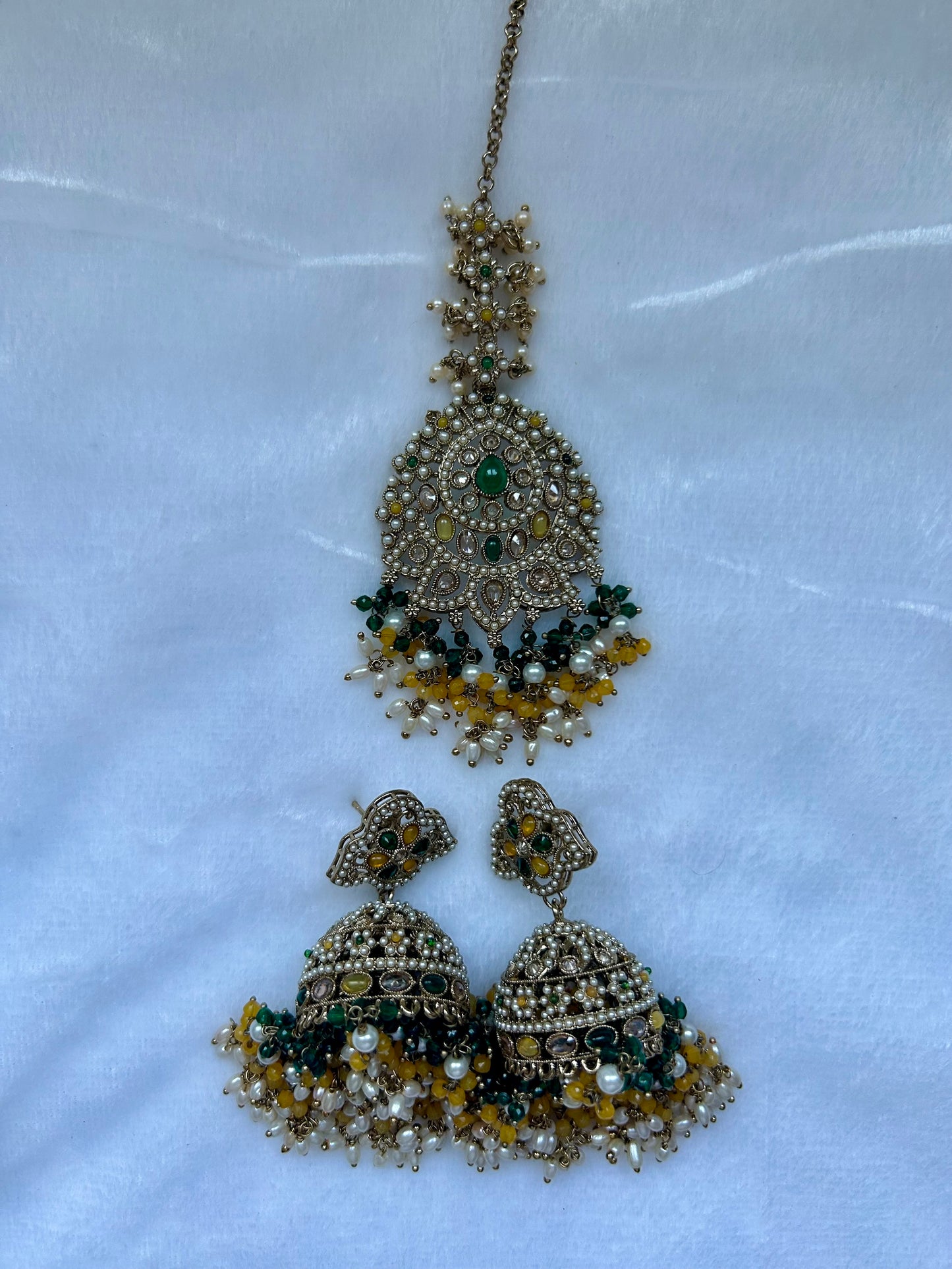 Yellow & Emerald Green Polki Tikka Set