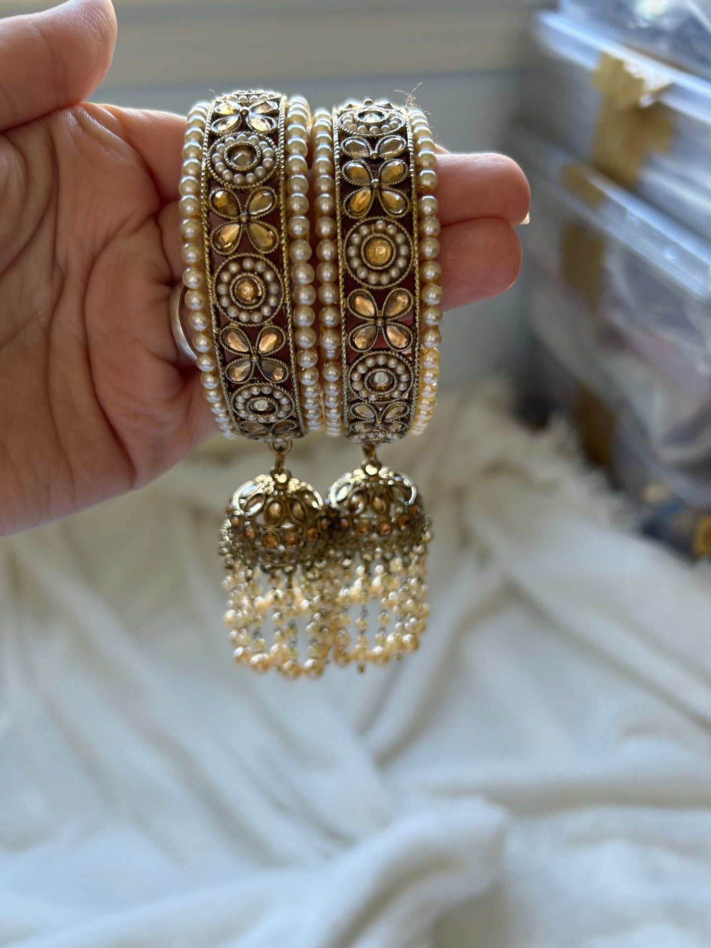 SIZE 2.8 Golden Jhumki Karde