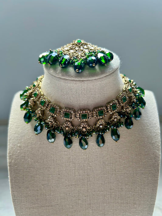 Emerald Green Polki Choker Tikka Set