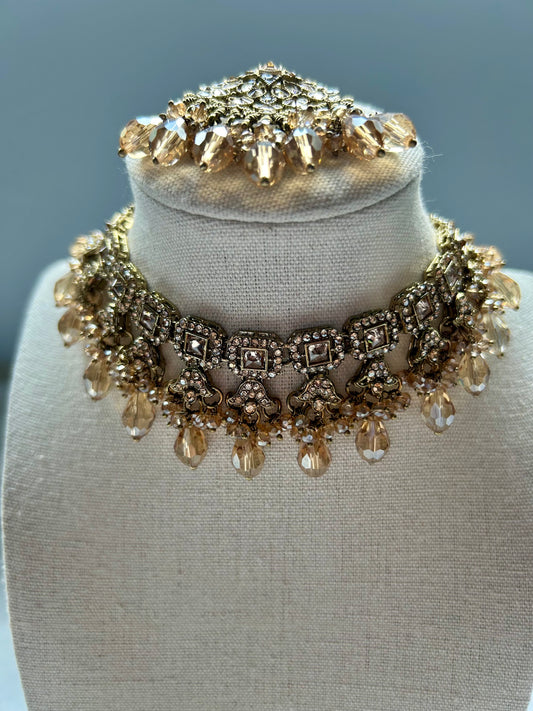 Cream Polki Choker Tikka Set