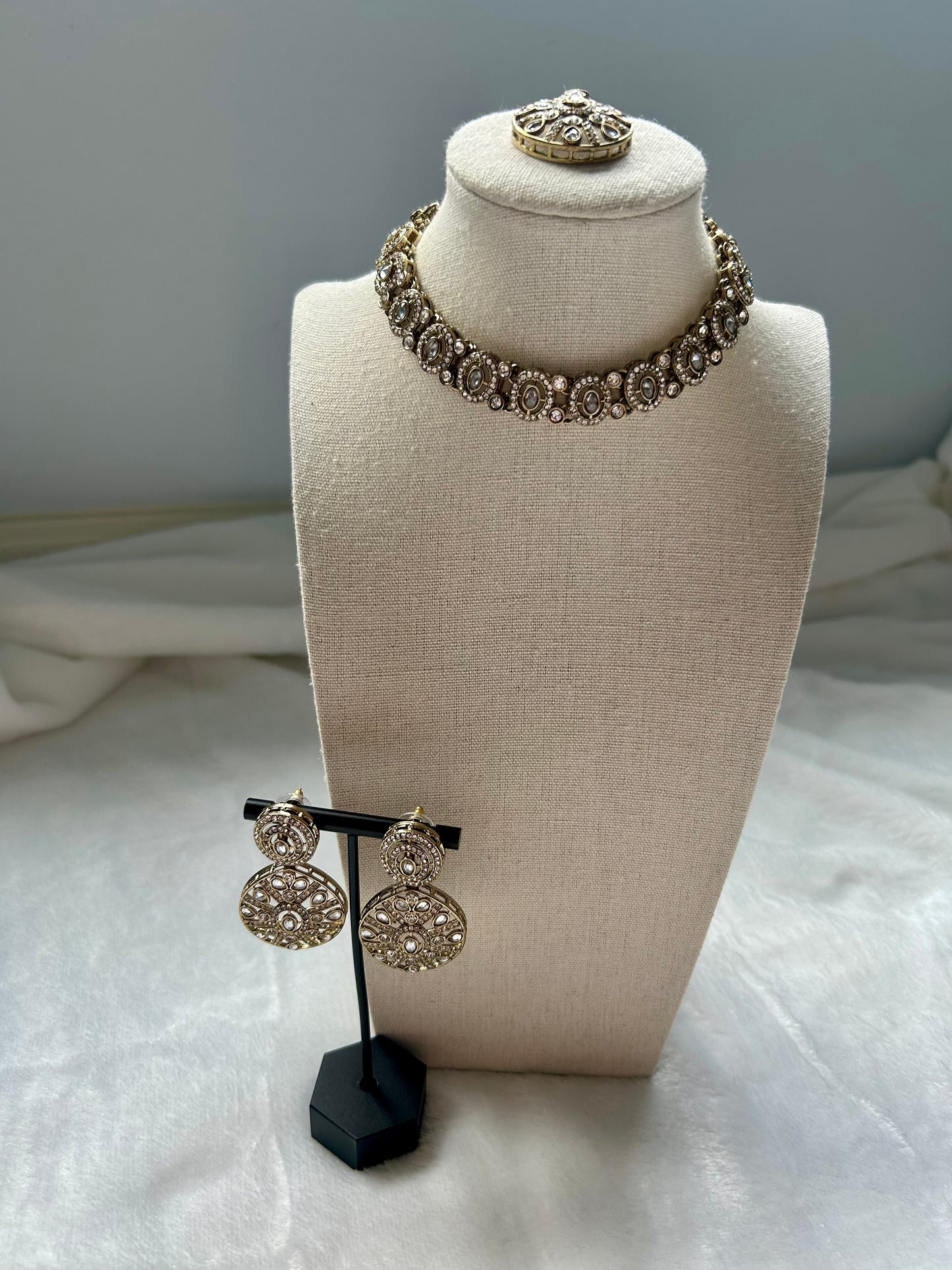 White Polki Choker Set