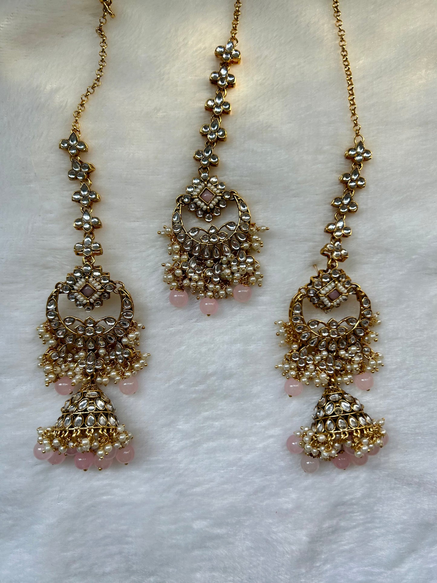 Light Pink Kundan Tikka Set