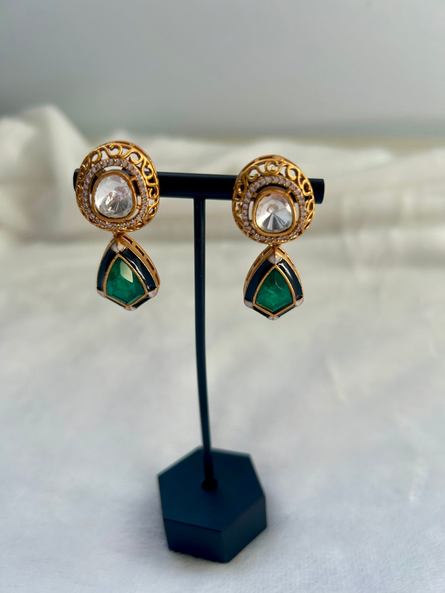 Emerald Green Moissanite Kundan & Doublet Earrings